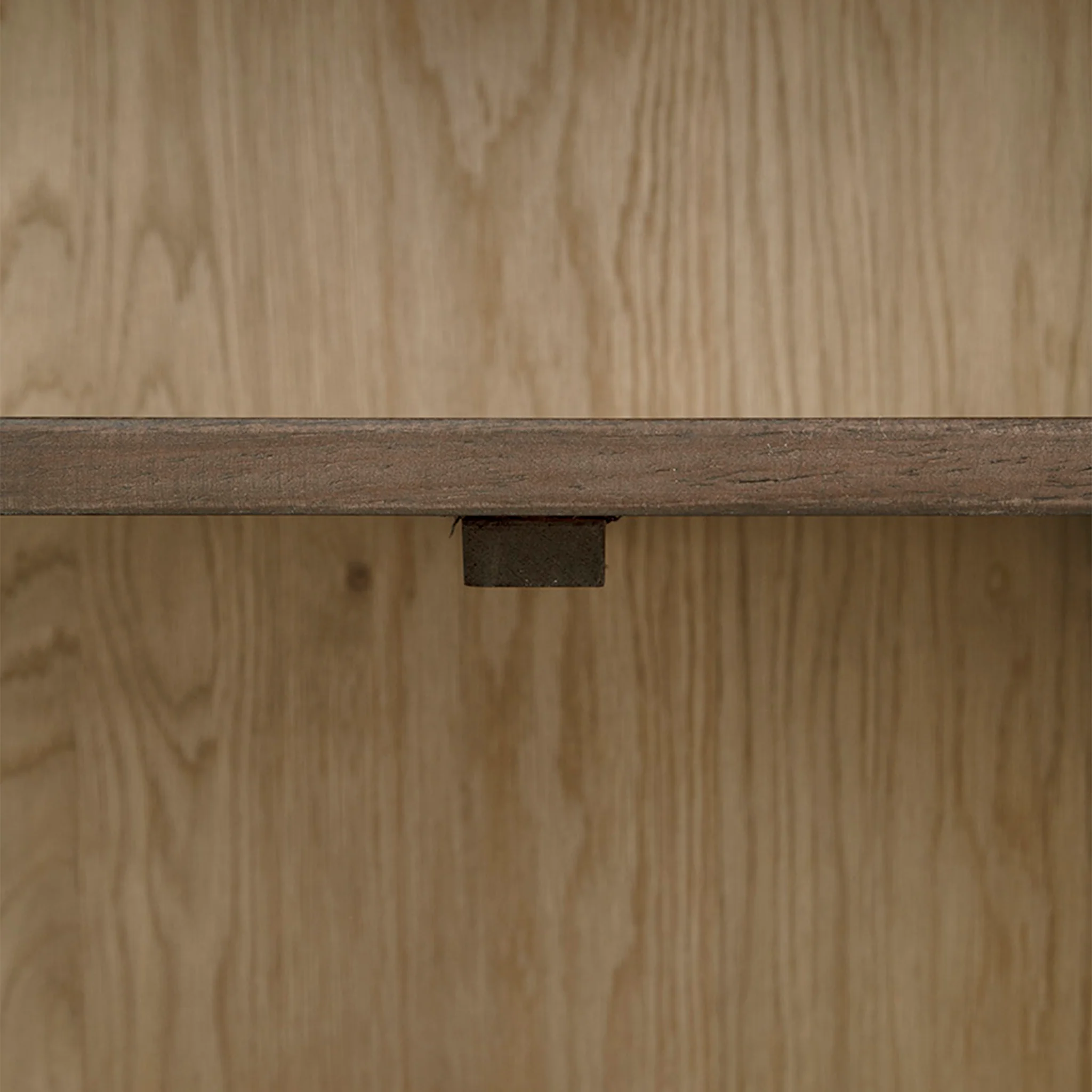 Ashford Oak Display Cabinet - Image 11