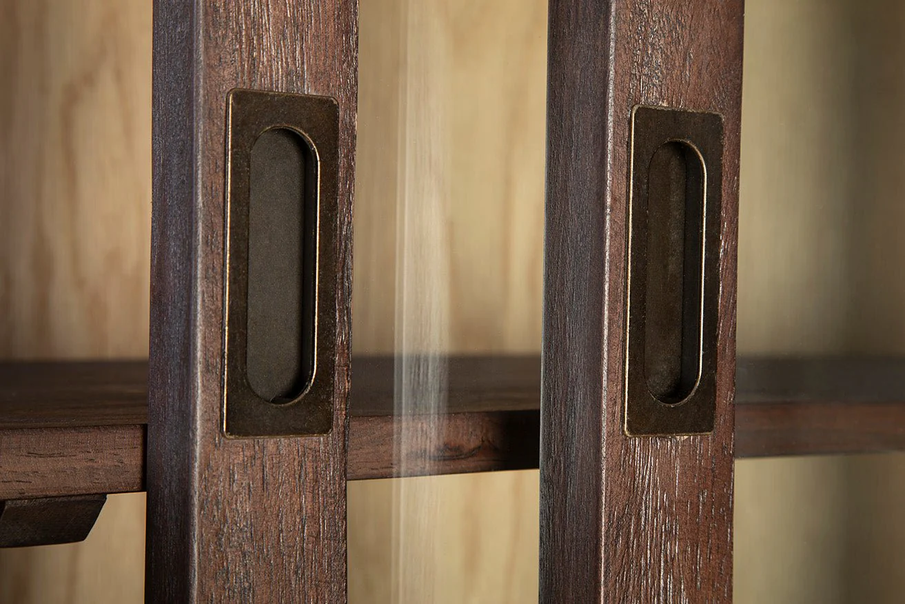 Ashford Oak Display Cabinet - Image 22