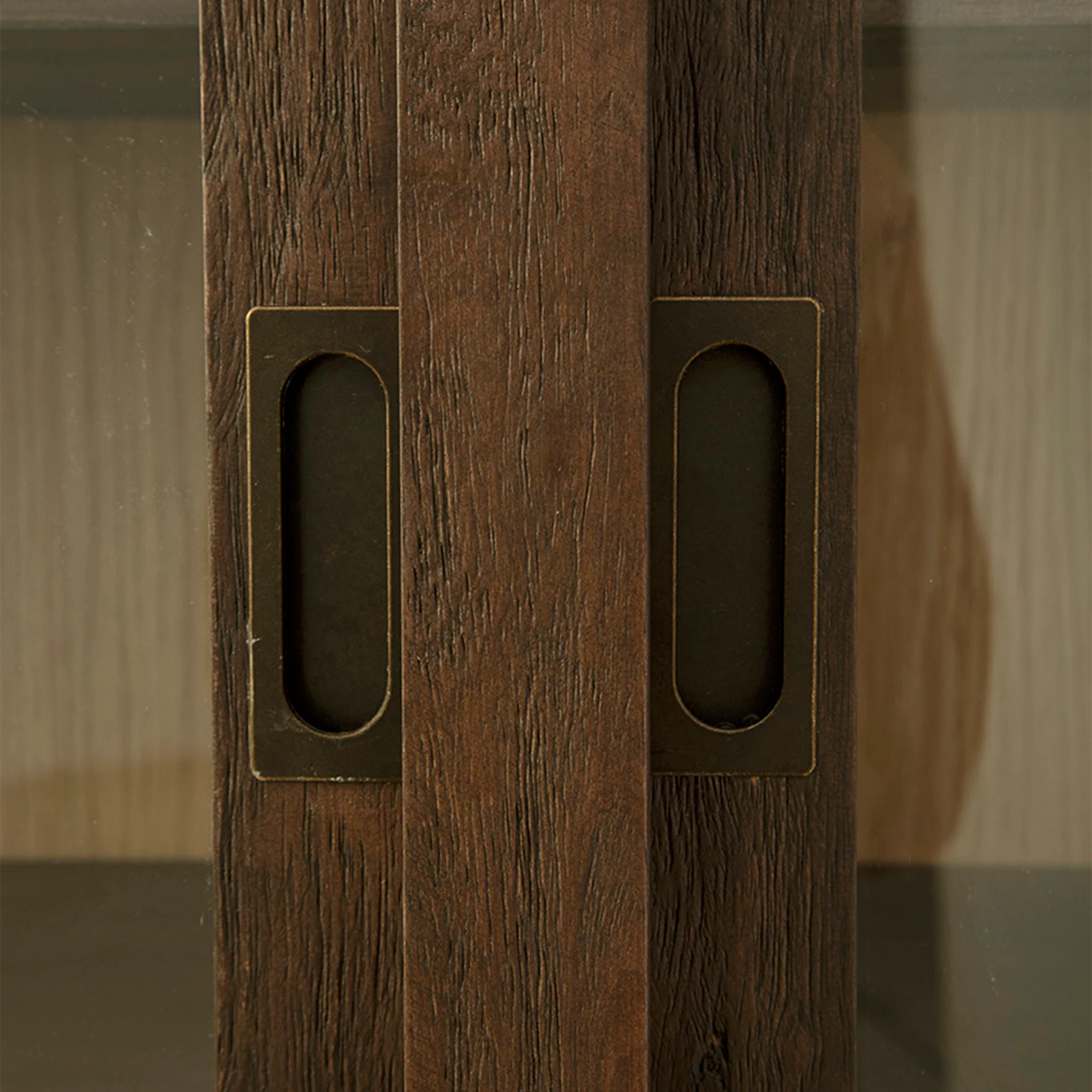 Ashford Oak Display Cabinet - Image 7