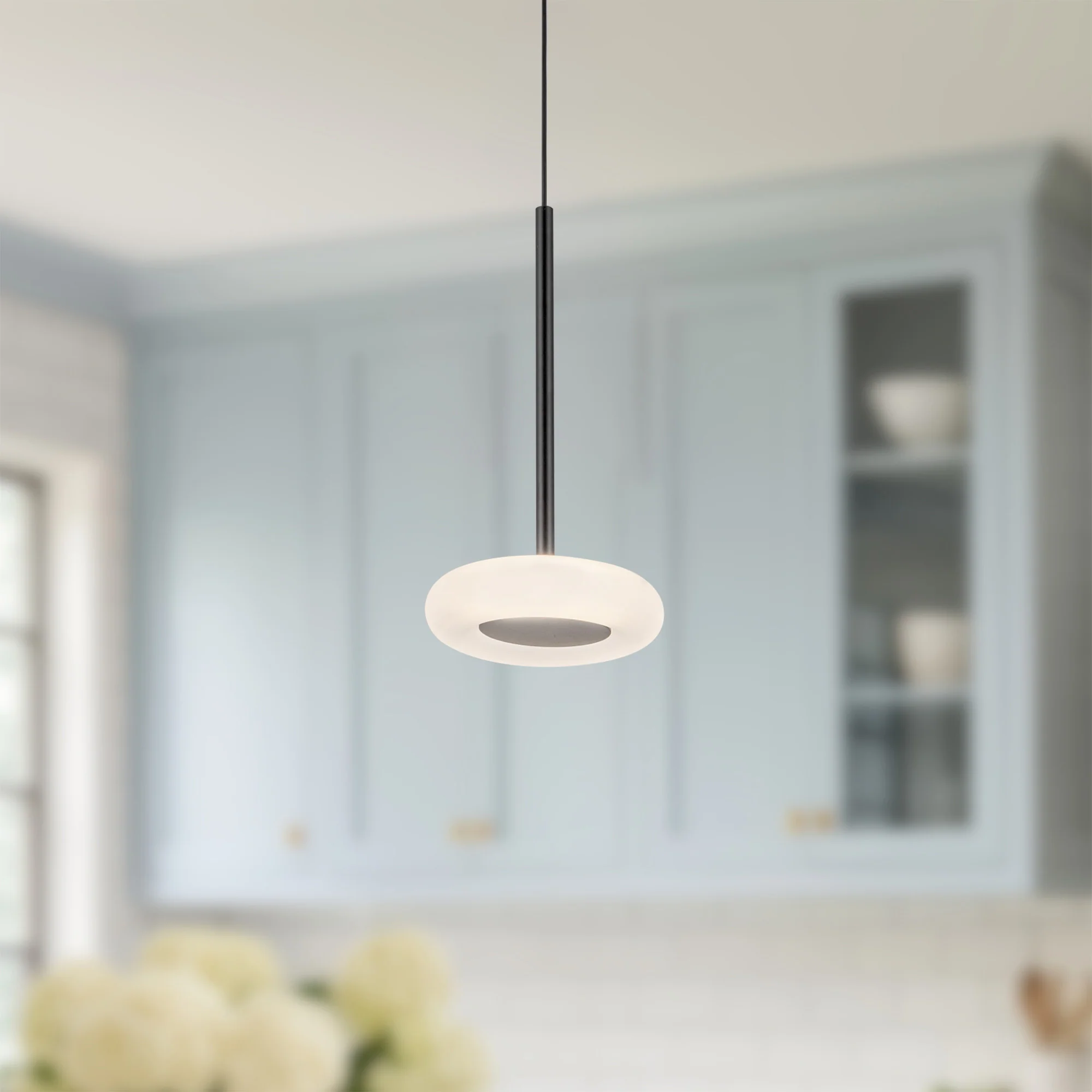 Aurello Frosted Glass Pendant - Image 3