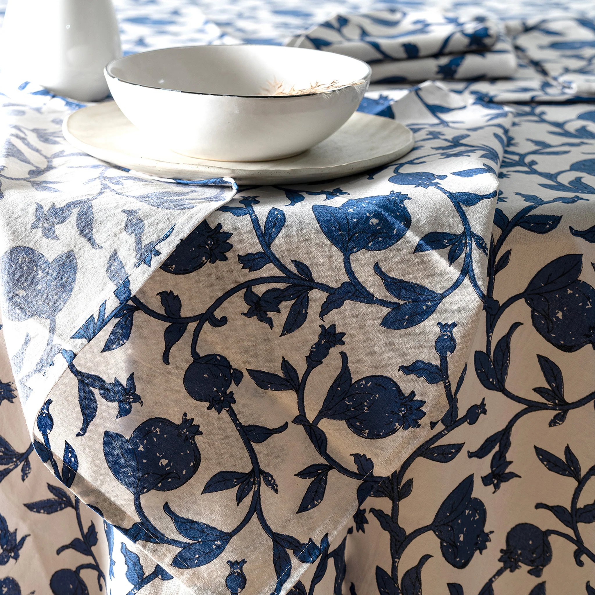 Beladore Tablecloth - Image 6