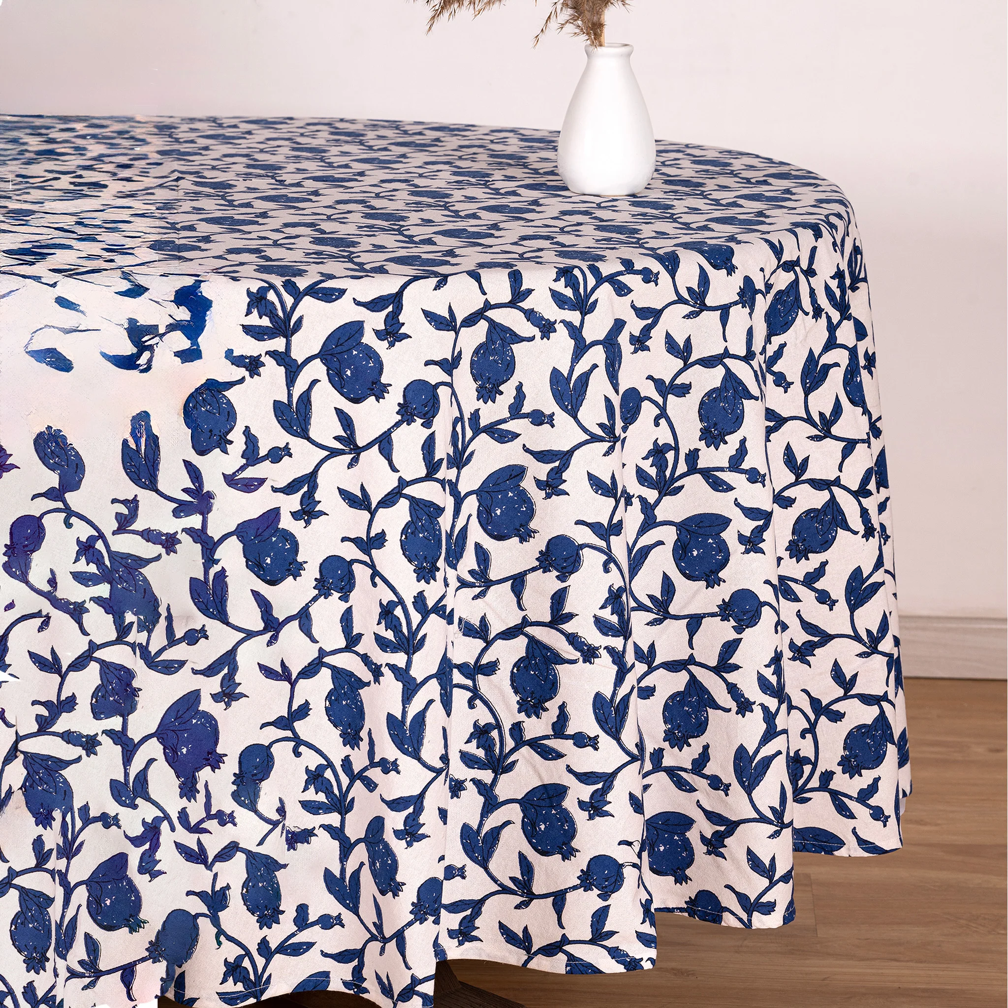Beladore Tablecloth - Image 9