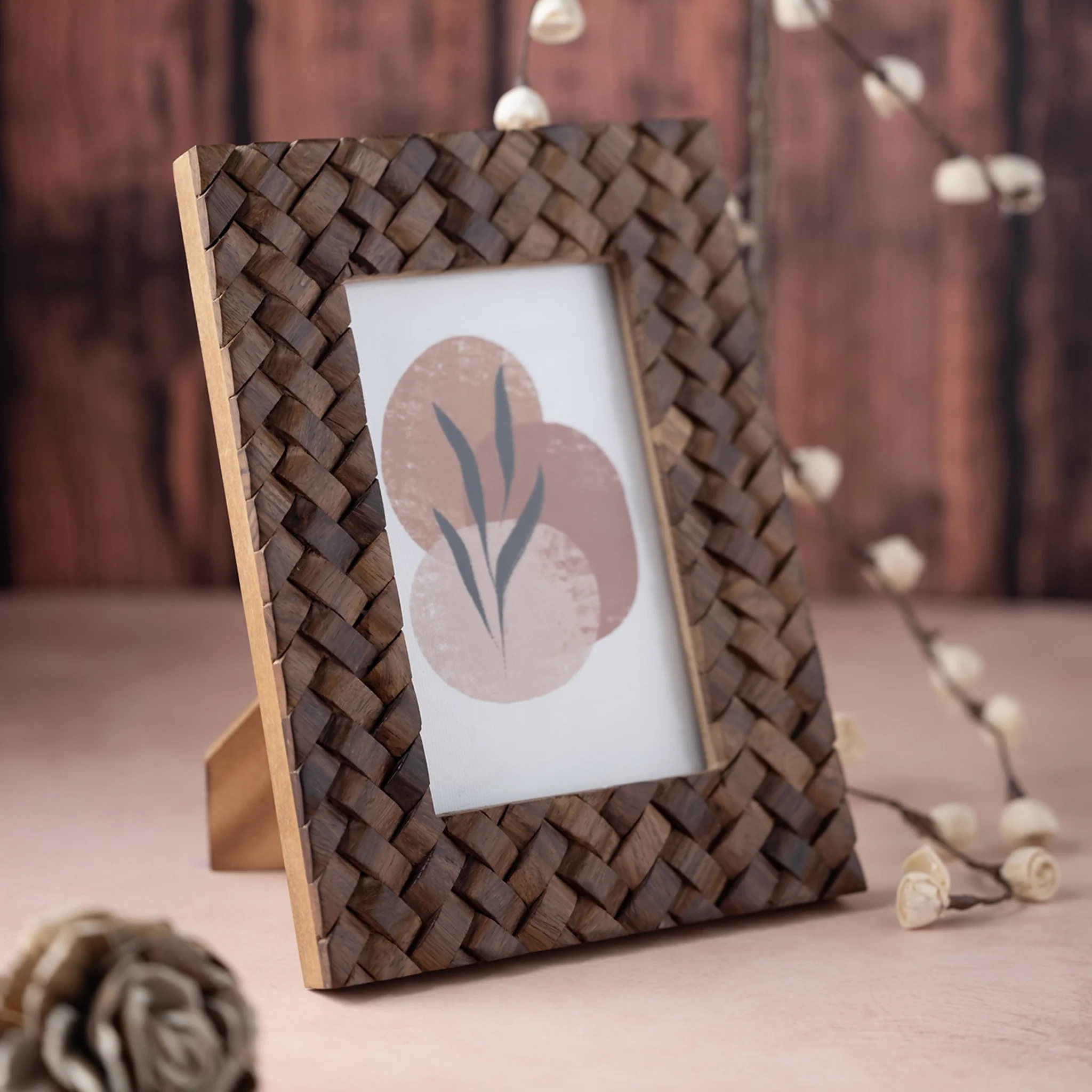 Brenholt Woven Wood Frame - Image 3