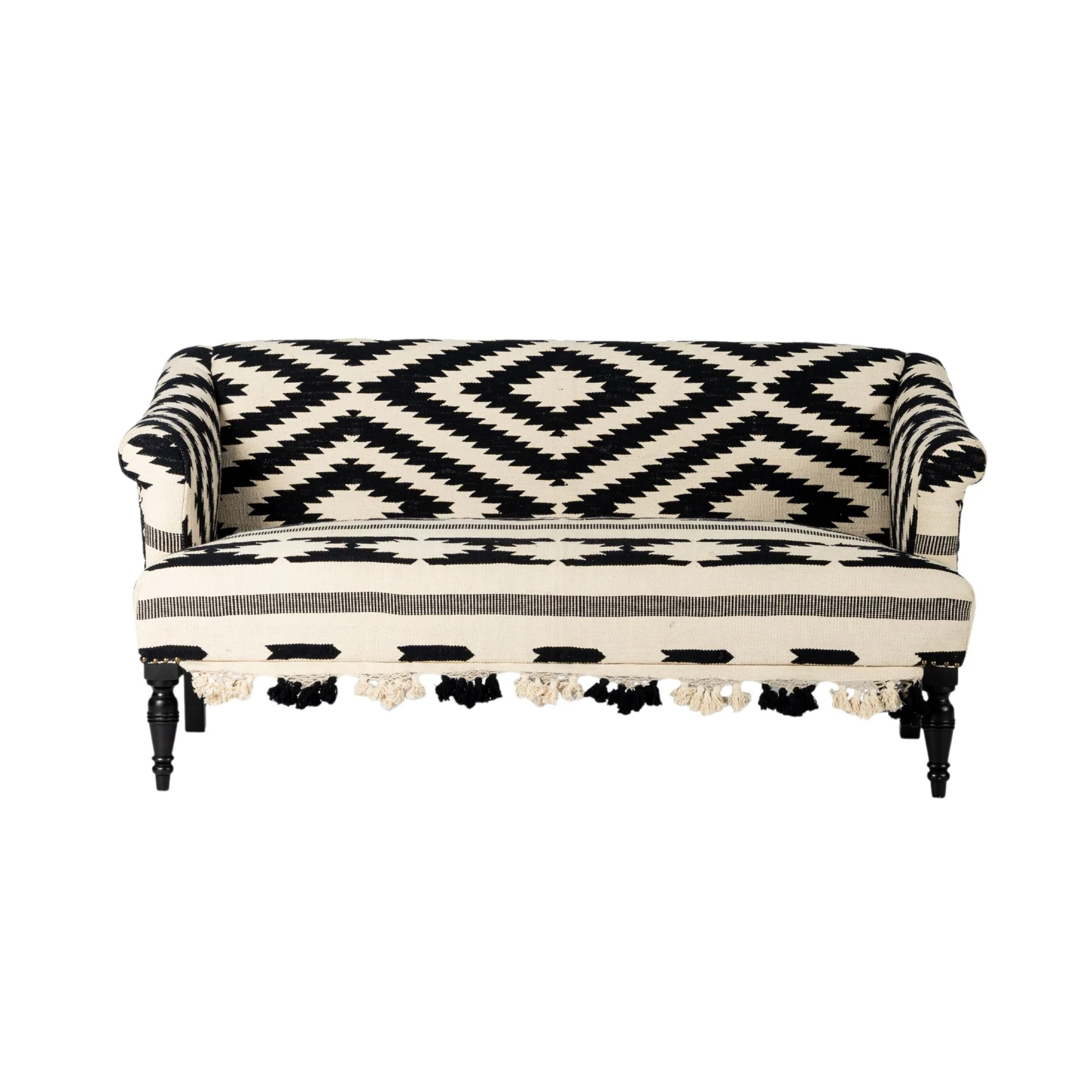 Bridal Rug Settee - Image 4