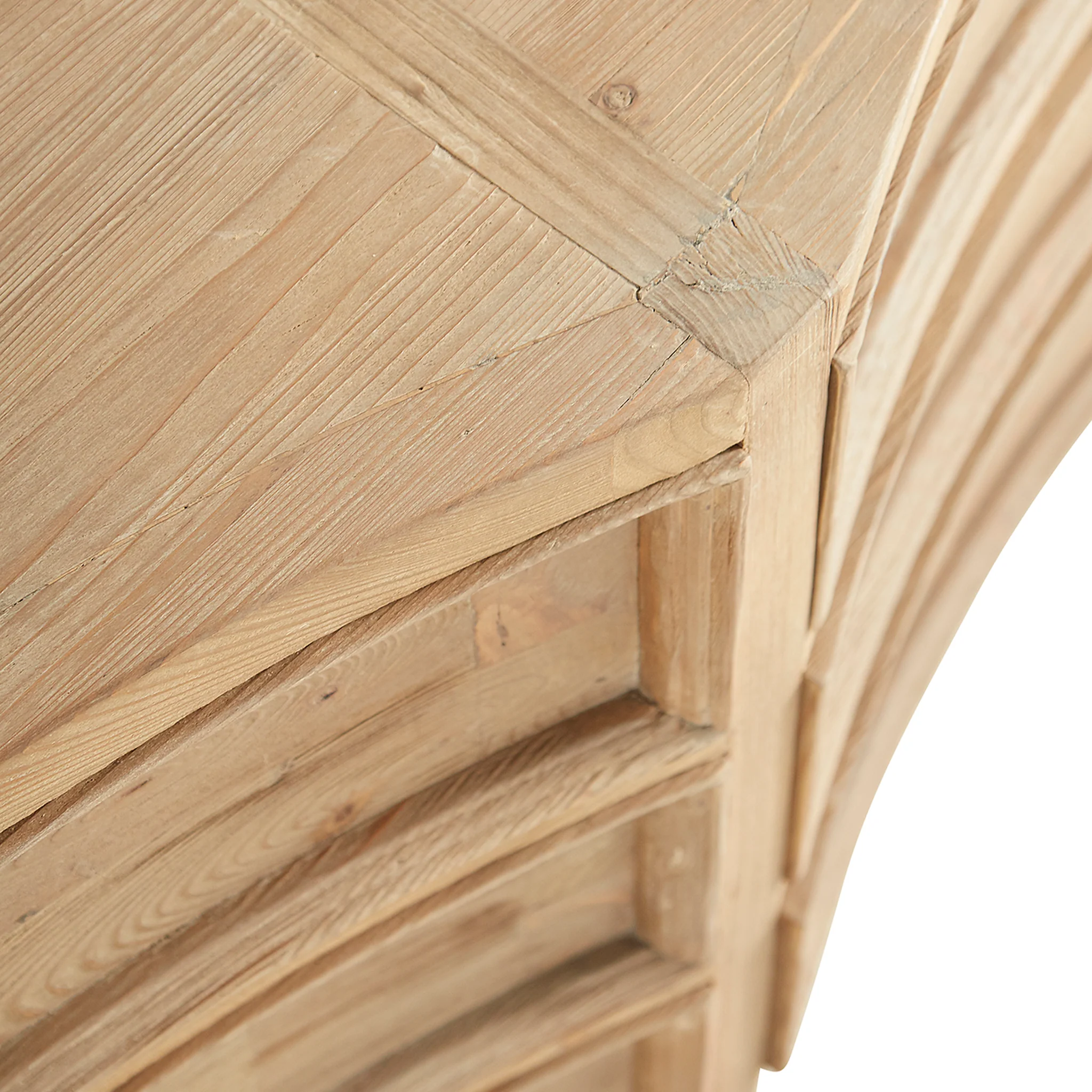 Savoy Reclaimed Pine Dresser - Image 3