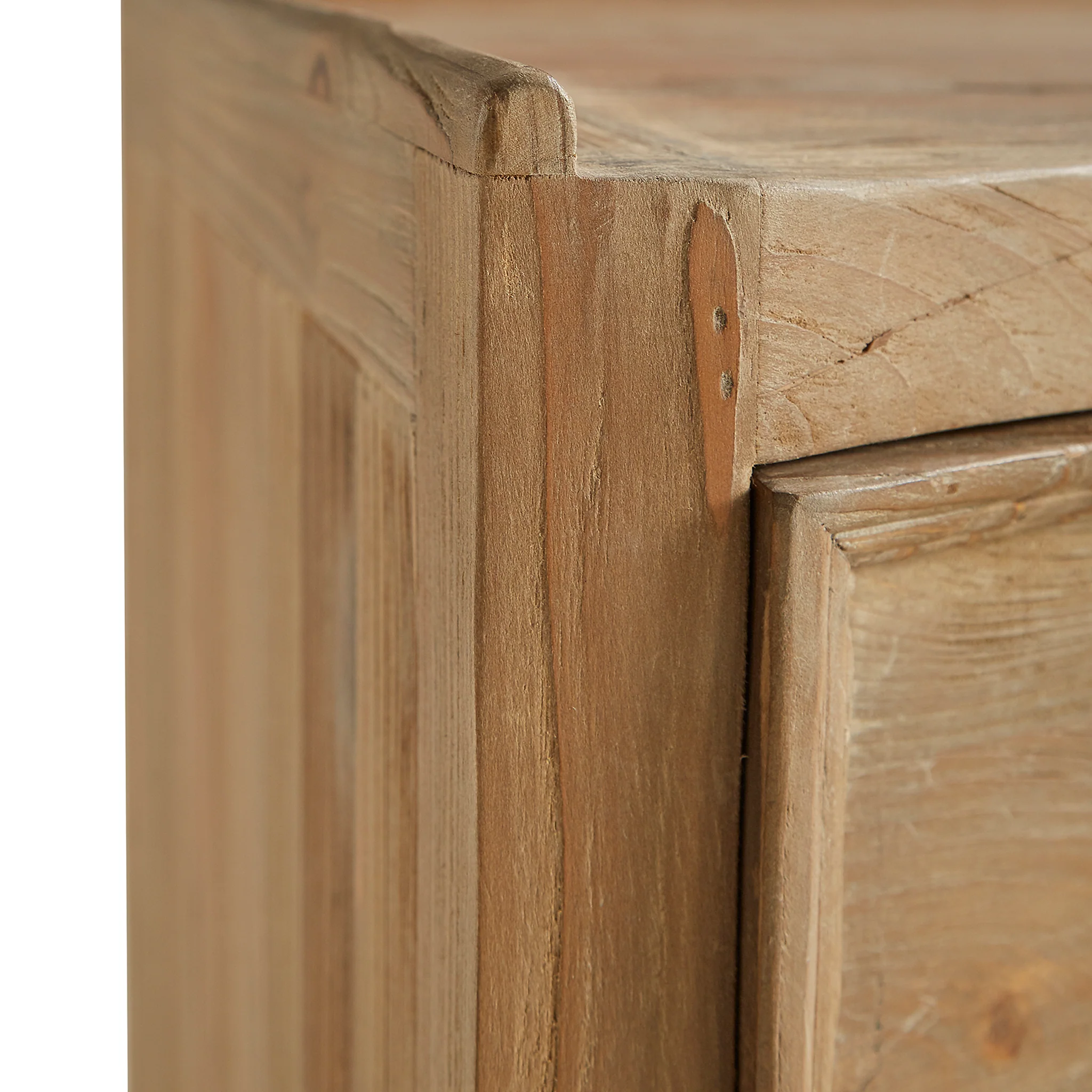 Curved Drawer Pine Chest - Image 7