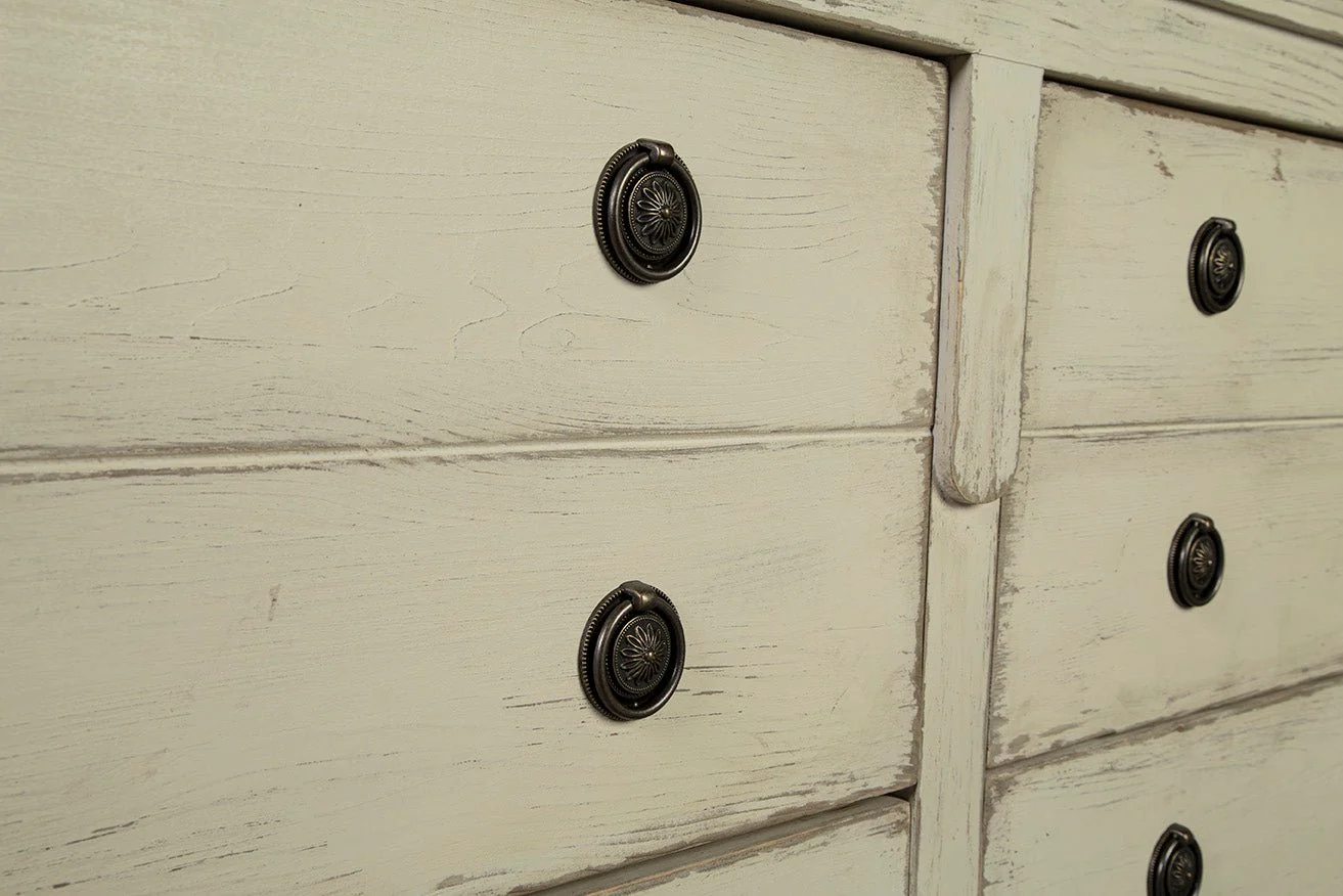 Eastwood Chest - Image 5