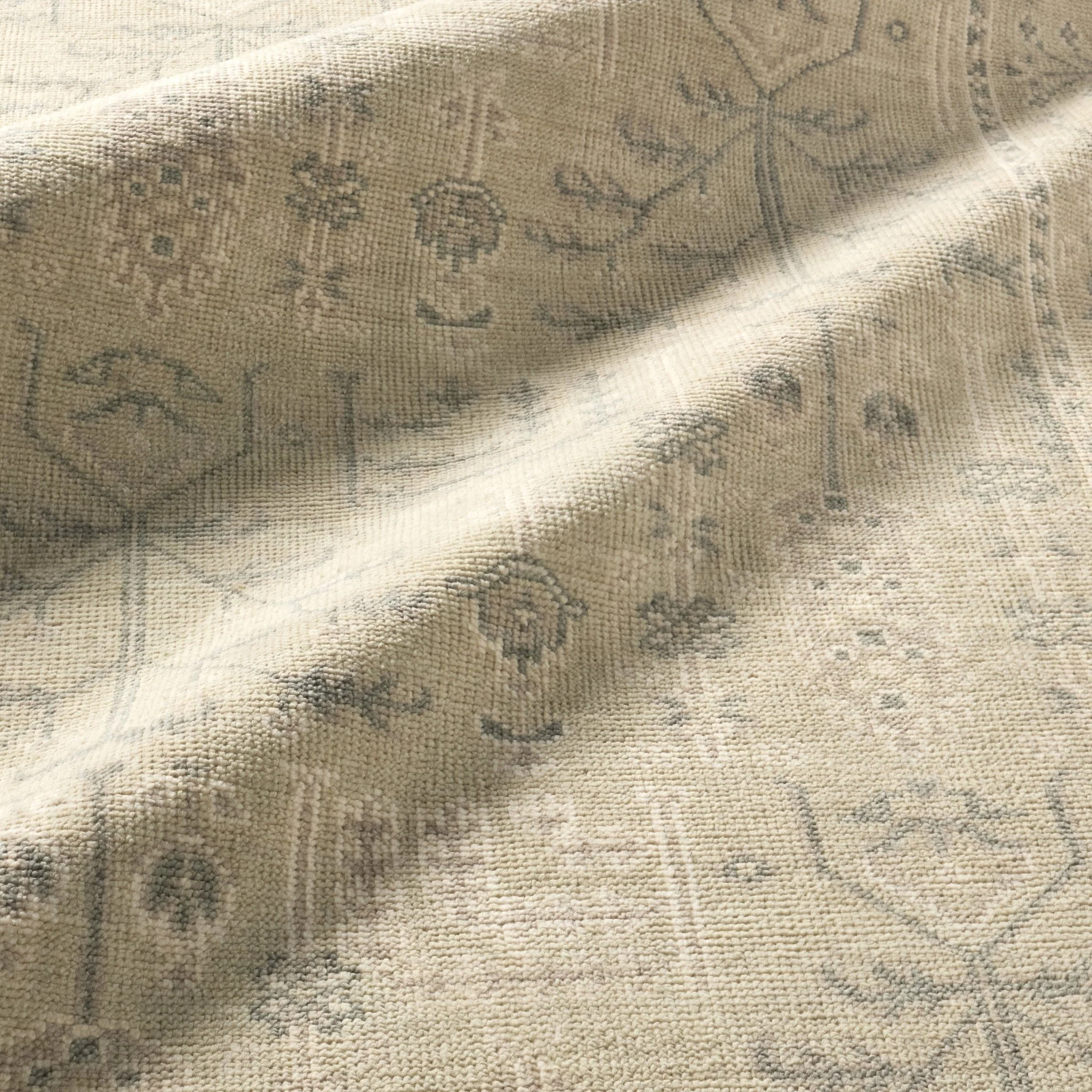Elvira Wool Area Rug - Image 5