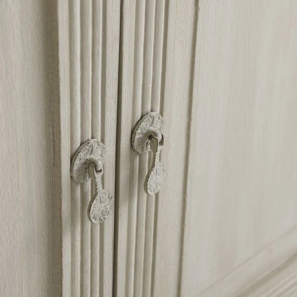 Gustavian Buffet - Image 6