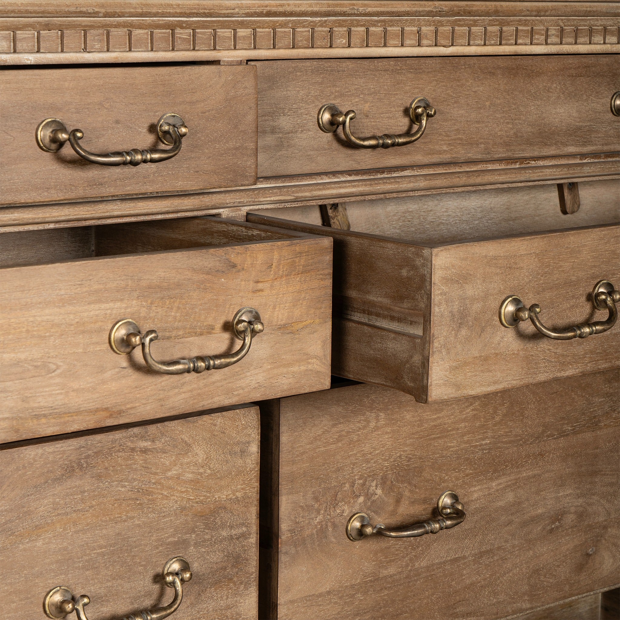 Hemingway 10 Drawer Dresser - Image 6