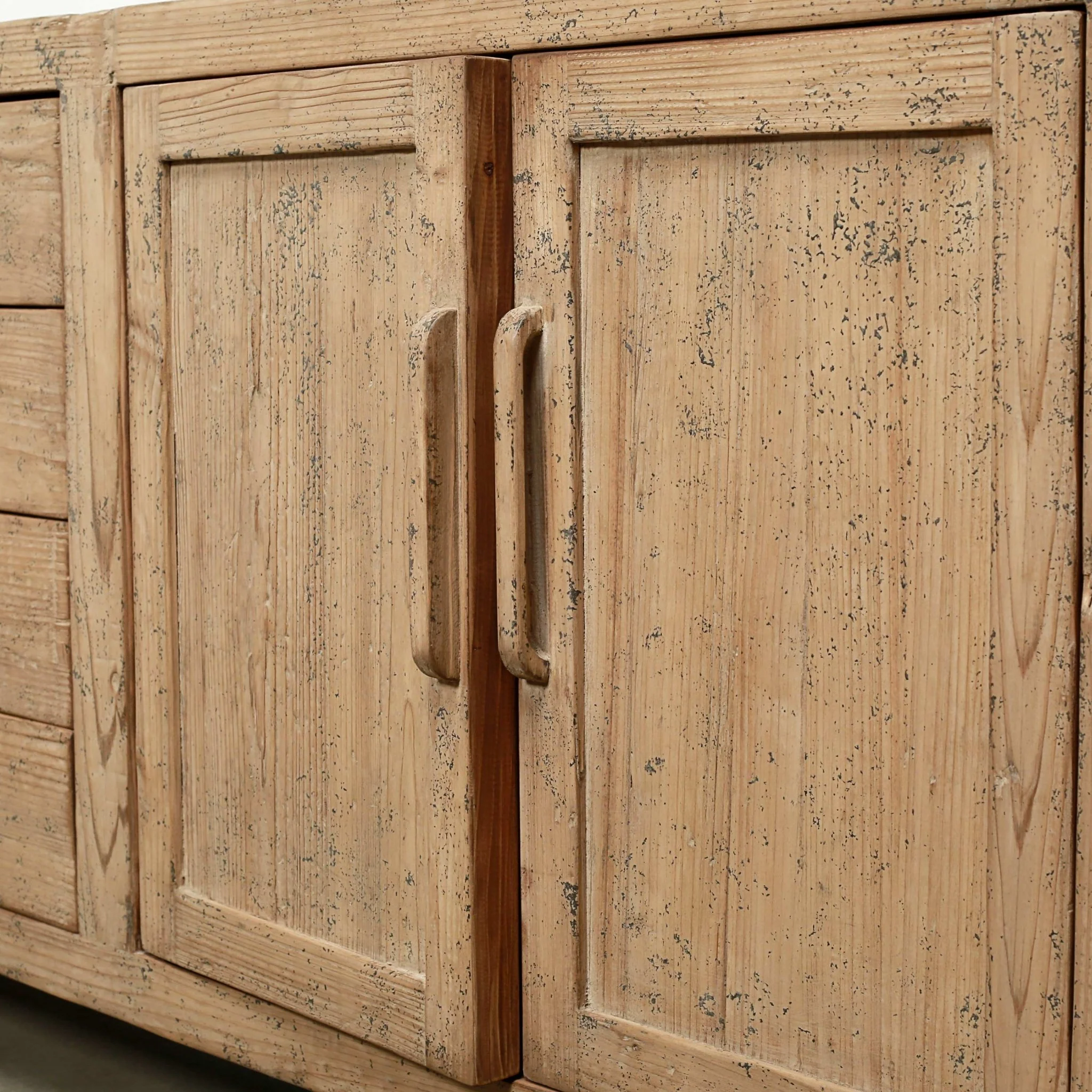 Ili Elm Media Cabinet - Image 7