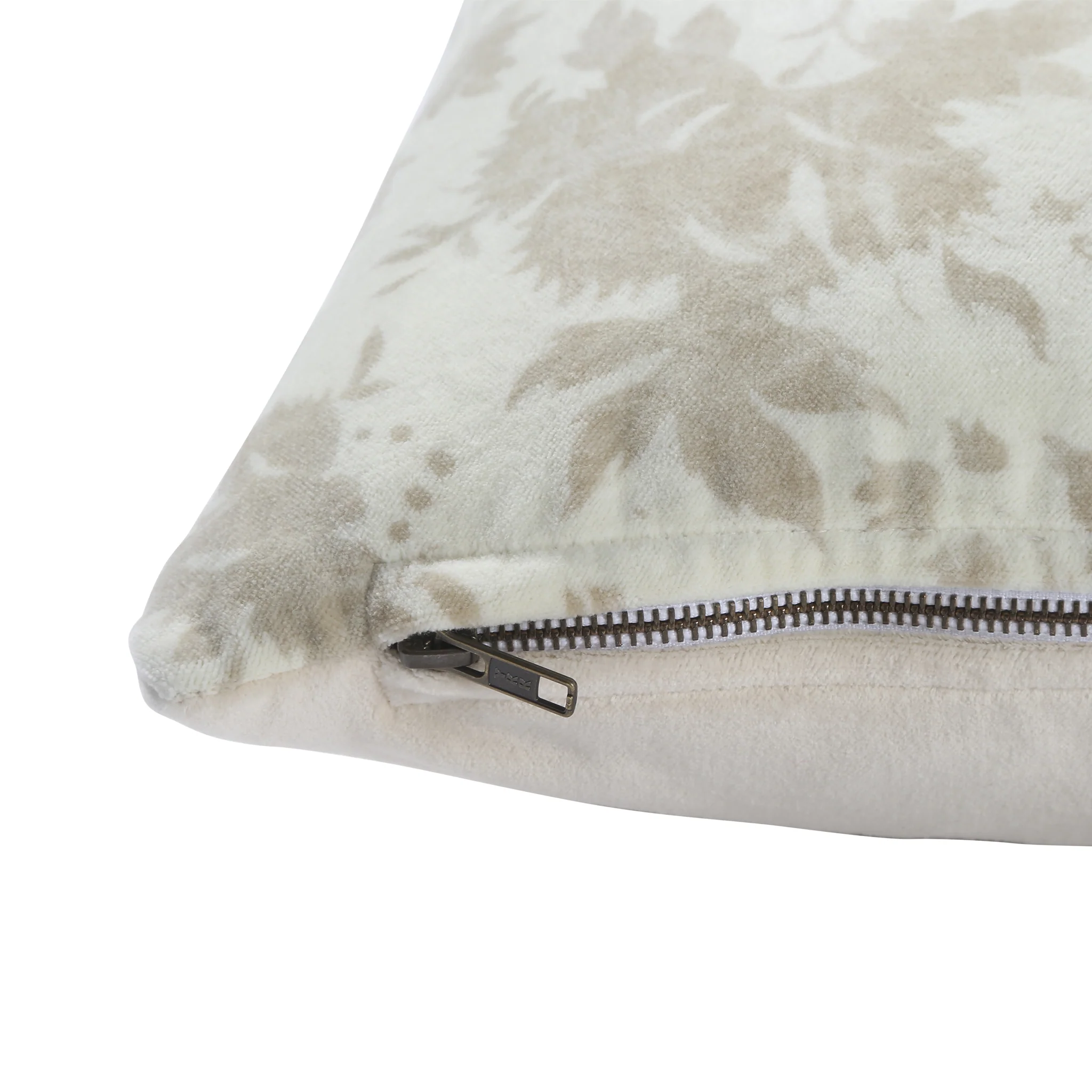Pinjore Decorative Pillow - Image 4
