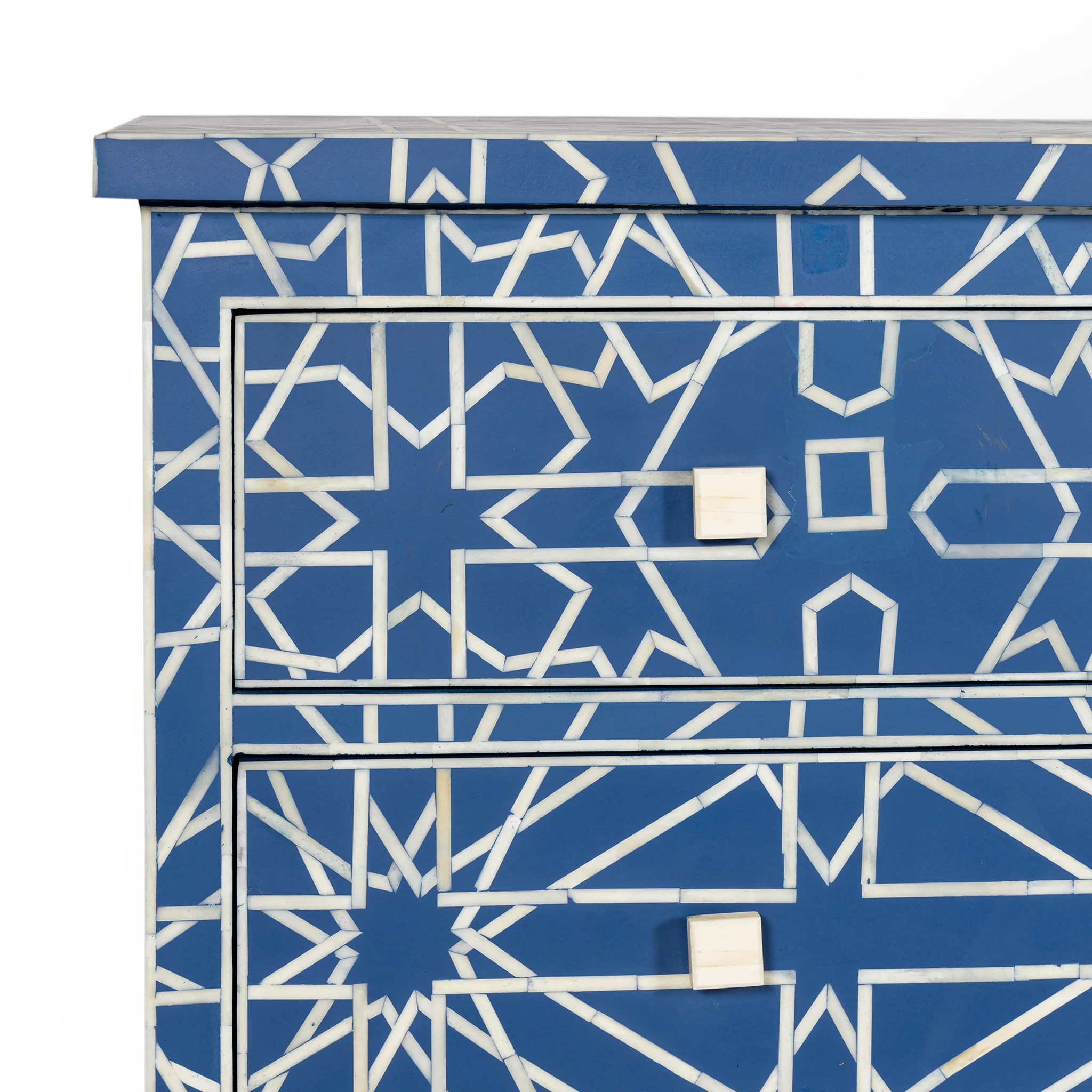 Sapphire Bone Inlay Moroccan Chest - Image 3