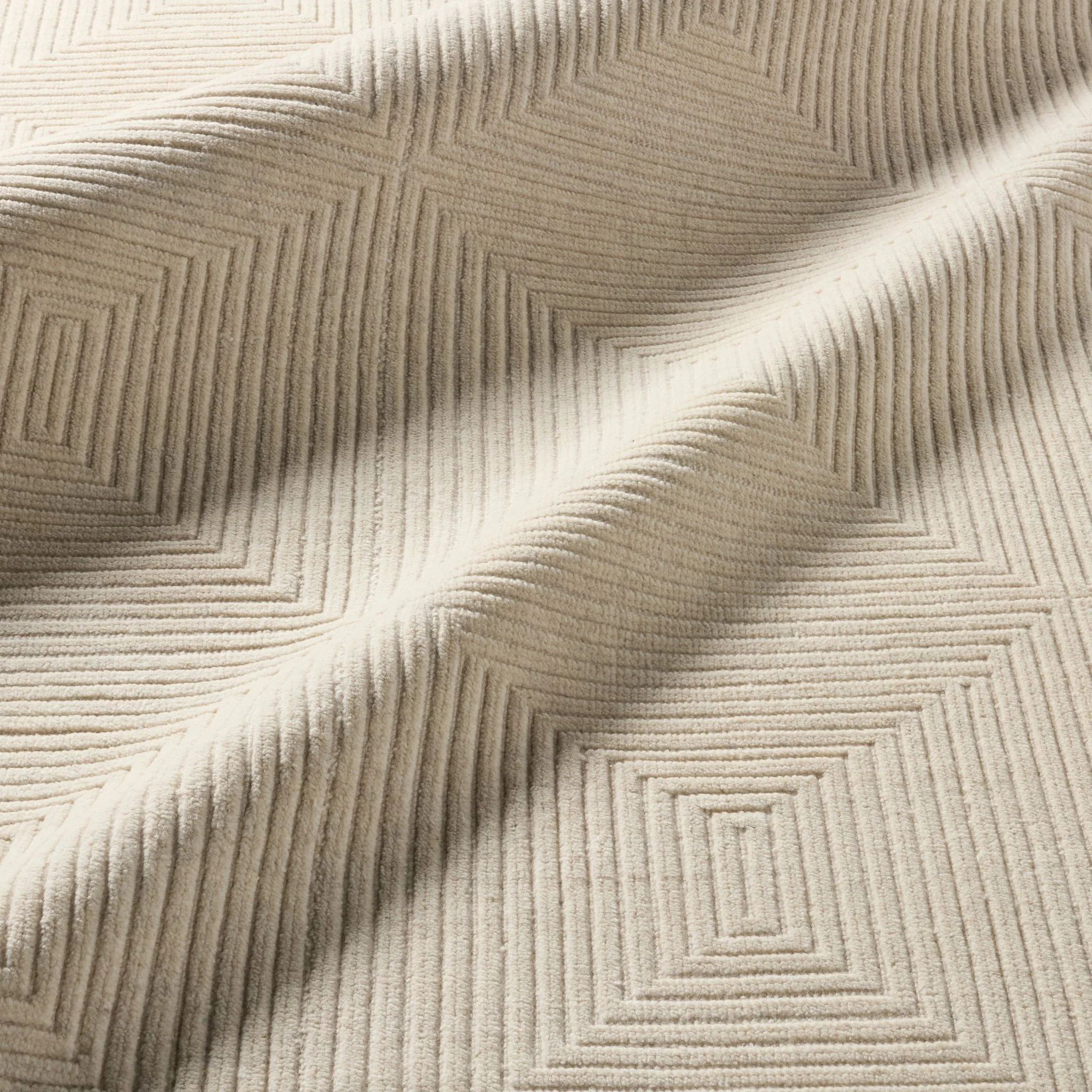 Jiya Wool Geometric Rug - Image 15