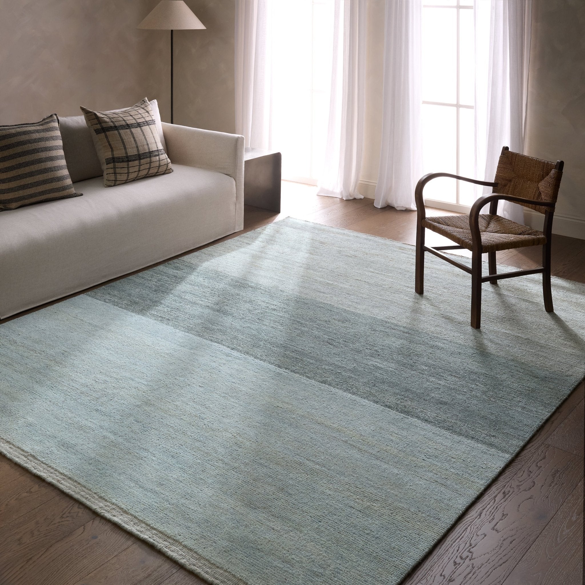 Lioren Handwoven Wool Rug - Image 30