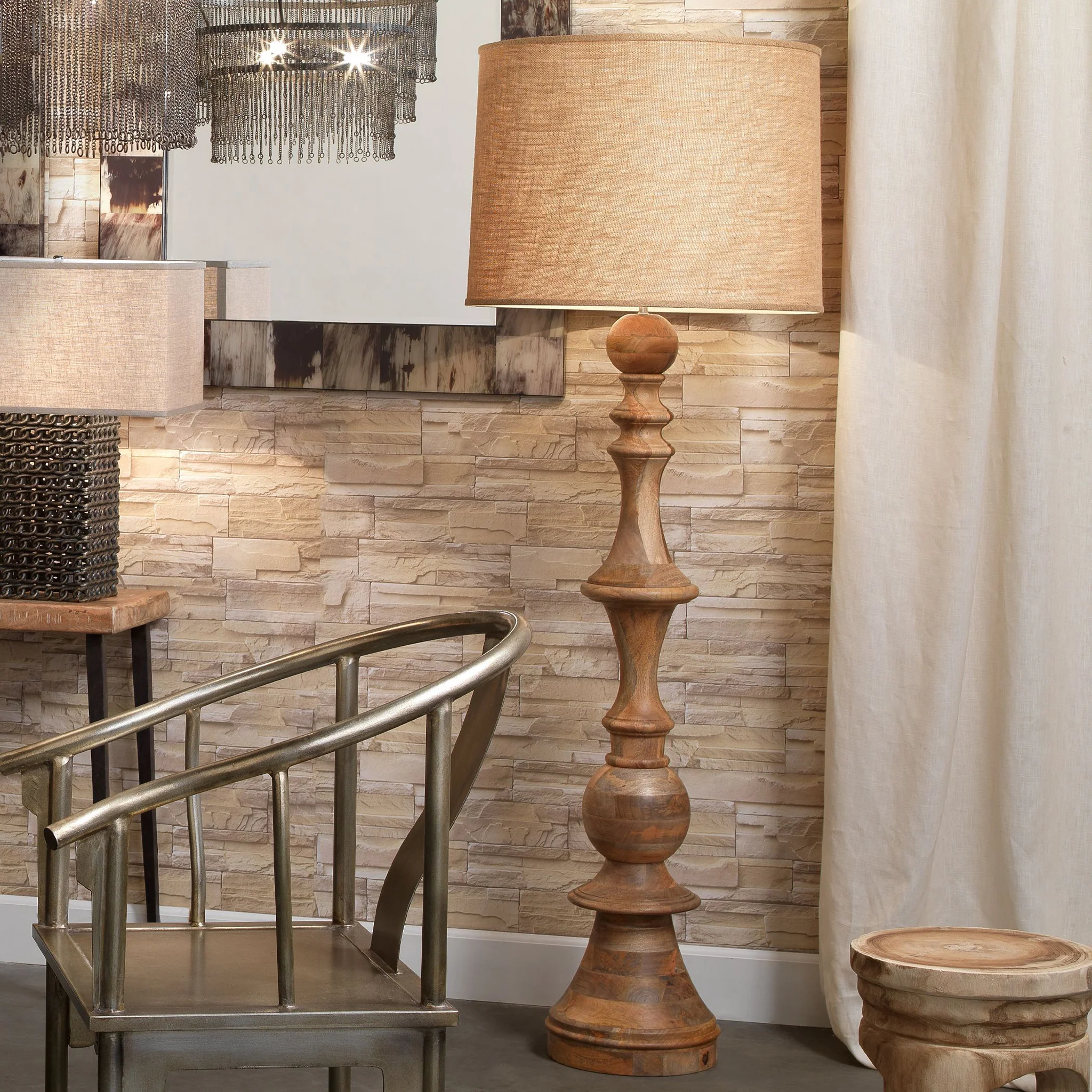 Louis Floor Lamp - Image 4