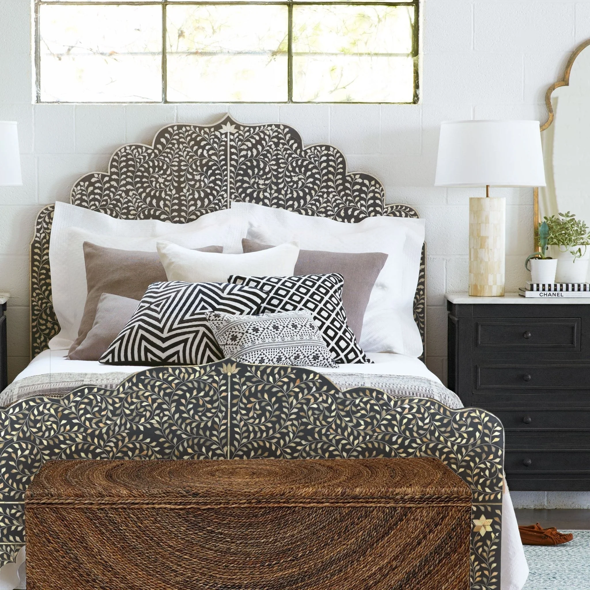 Maharaja Bed