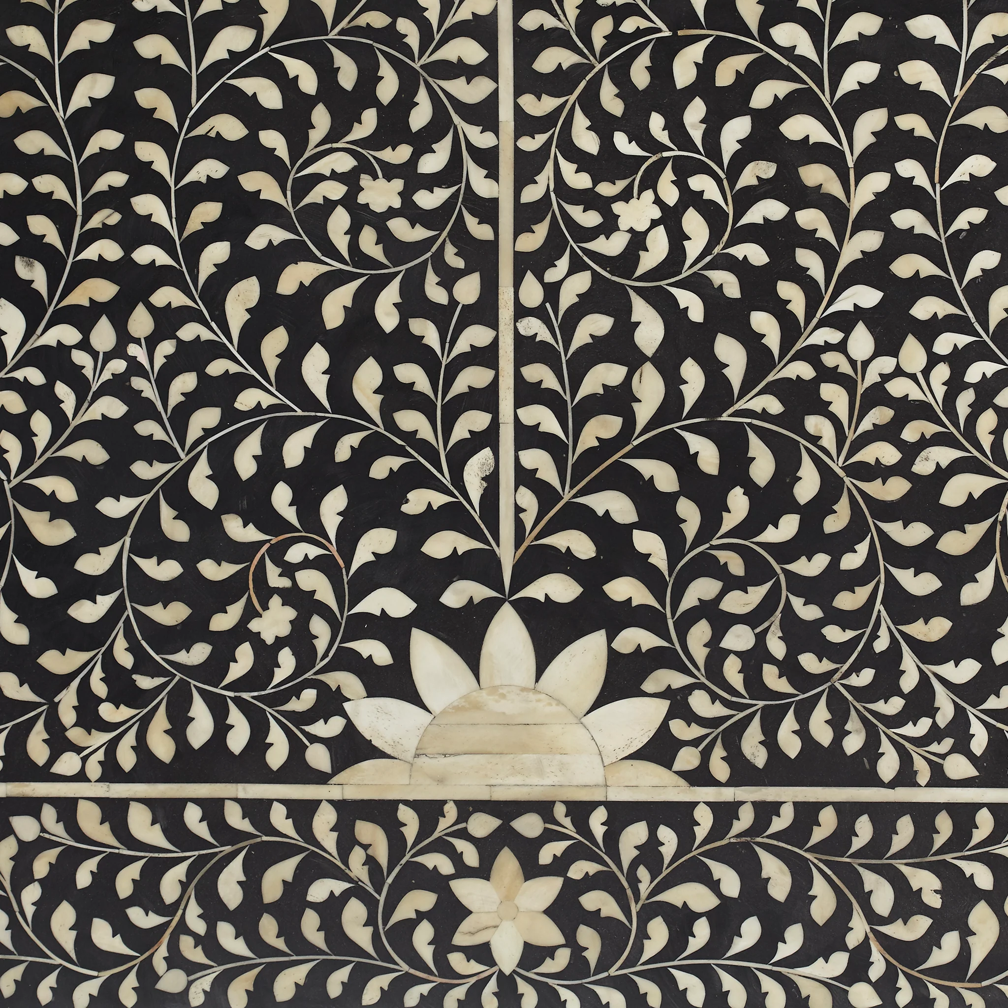Maharaja Headboard - Image 3