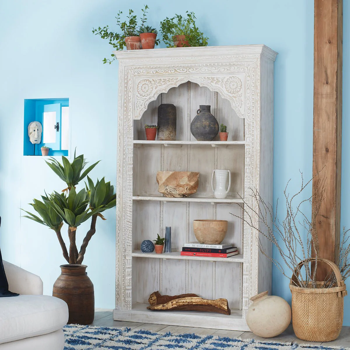 Maharaja's Bookshelf - Image 11