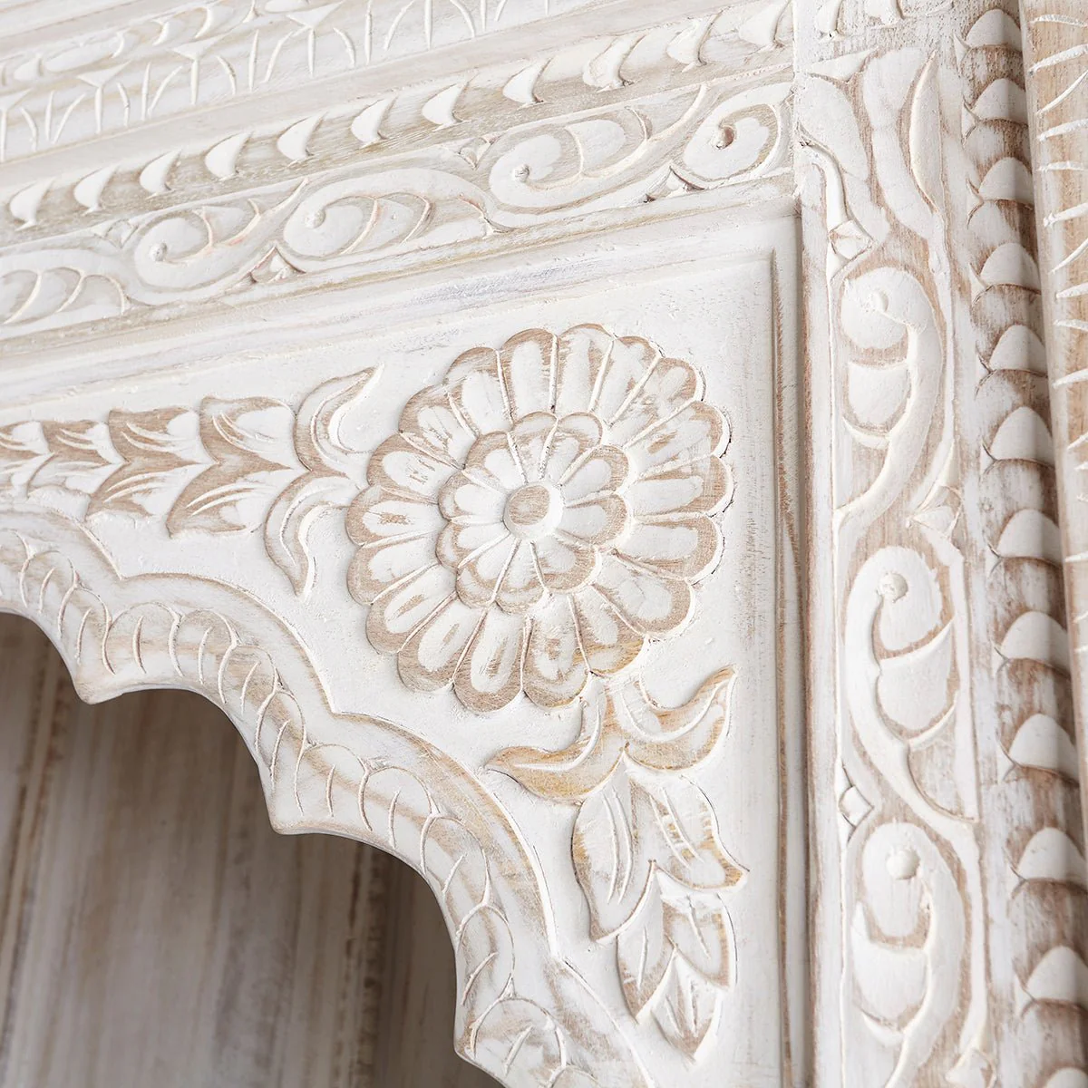 Maharaja's Bookshelf - Image 8