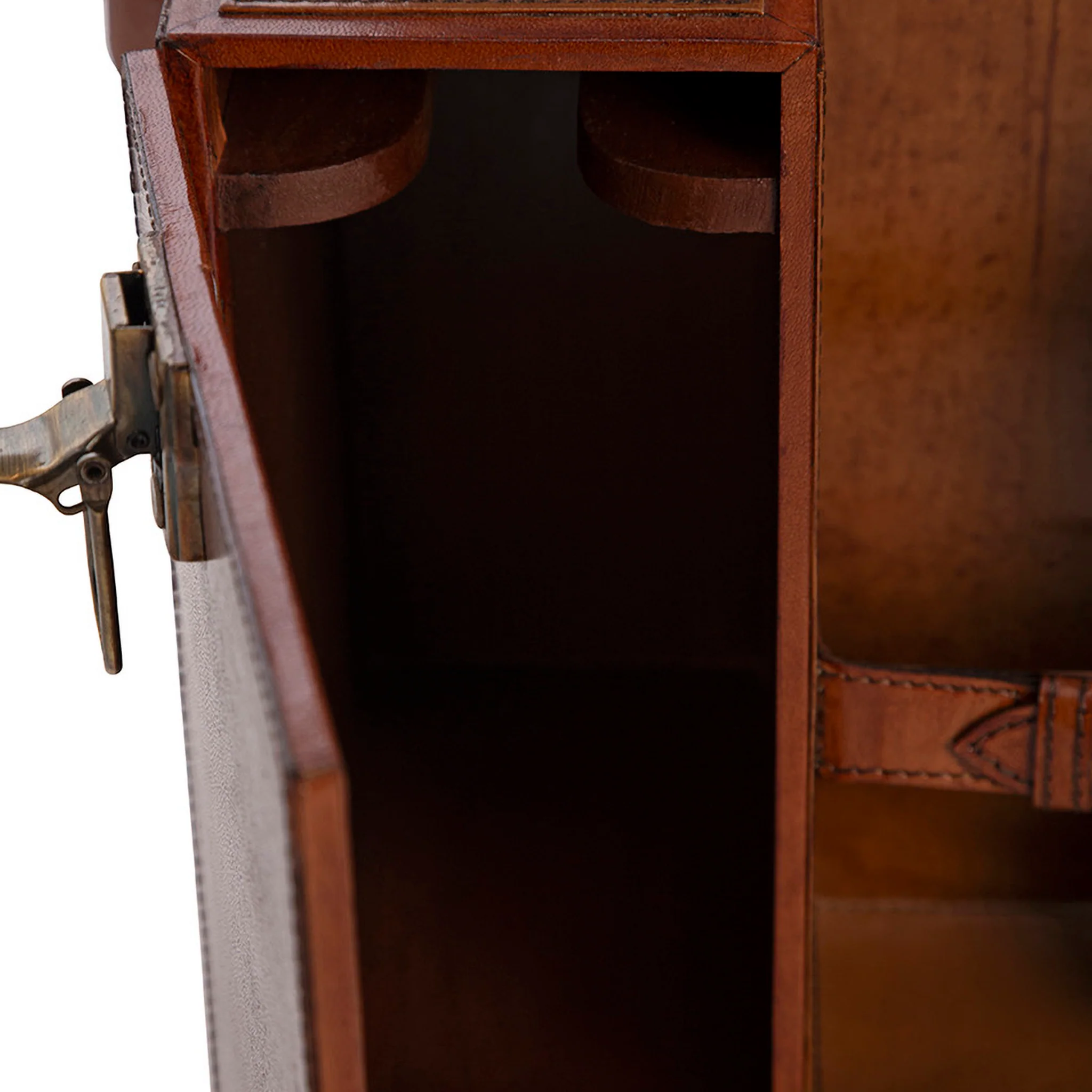 Marcellus Leather Storage Trunk - Image 15