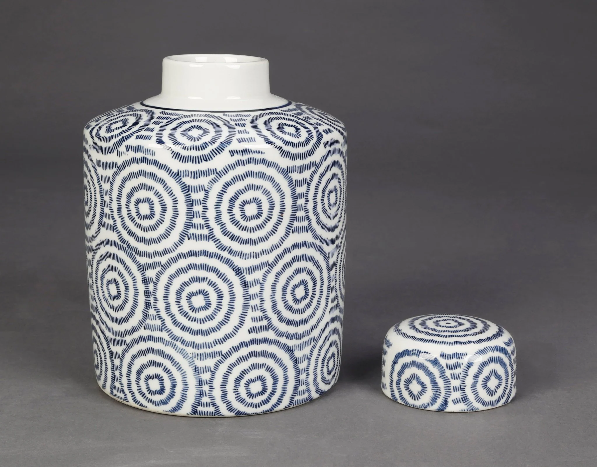 Merv Porcelain Swirl Jar - Image 2