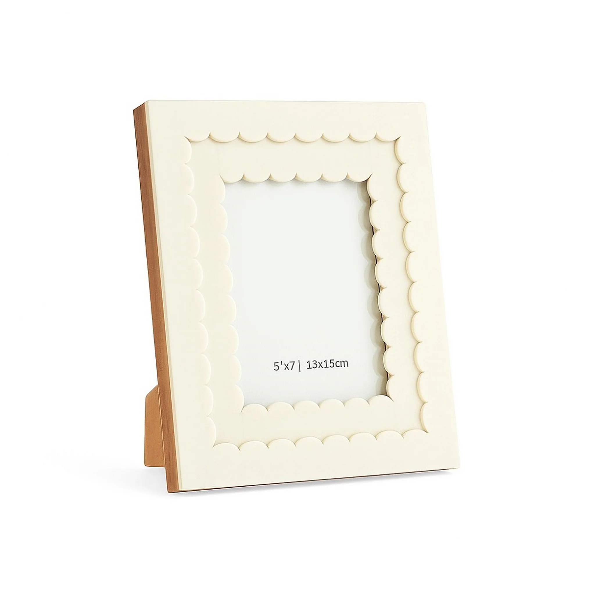 Mirette Scalloped Frame - Image 4