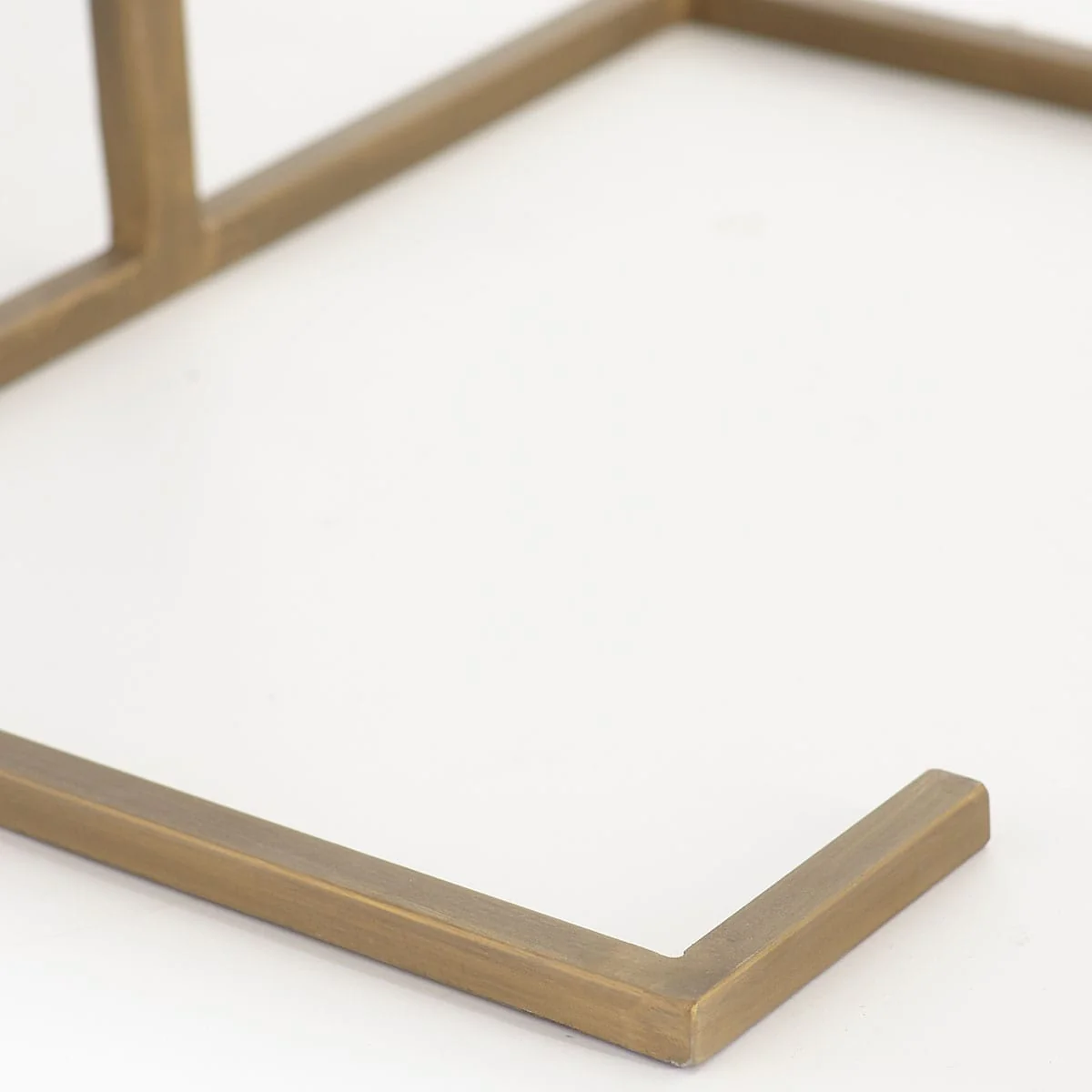 Modern Pull-Up Table - Image 4