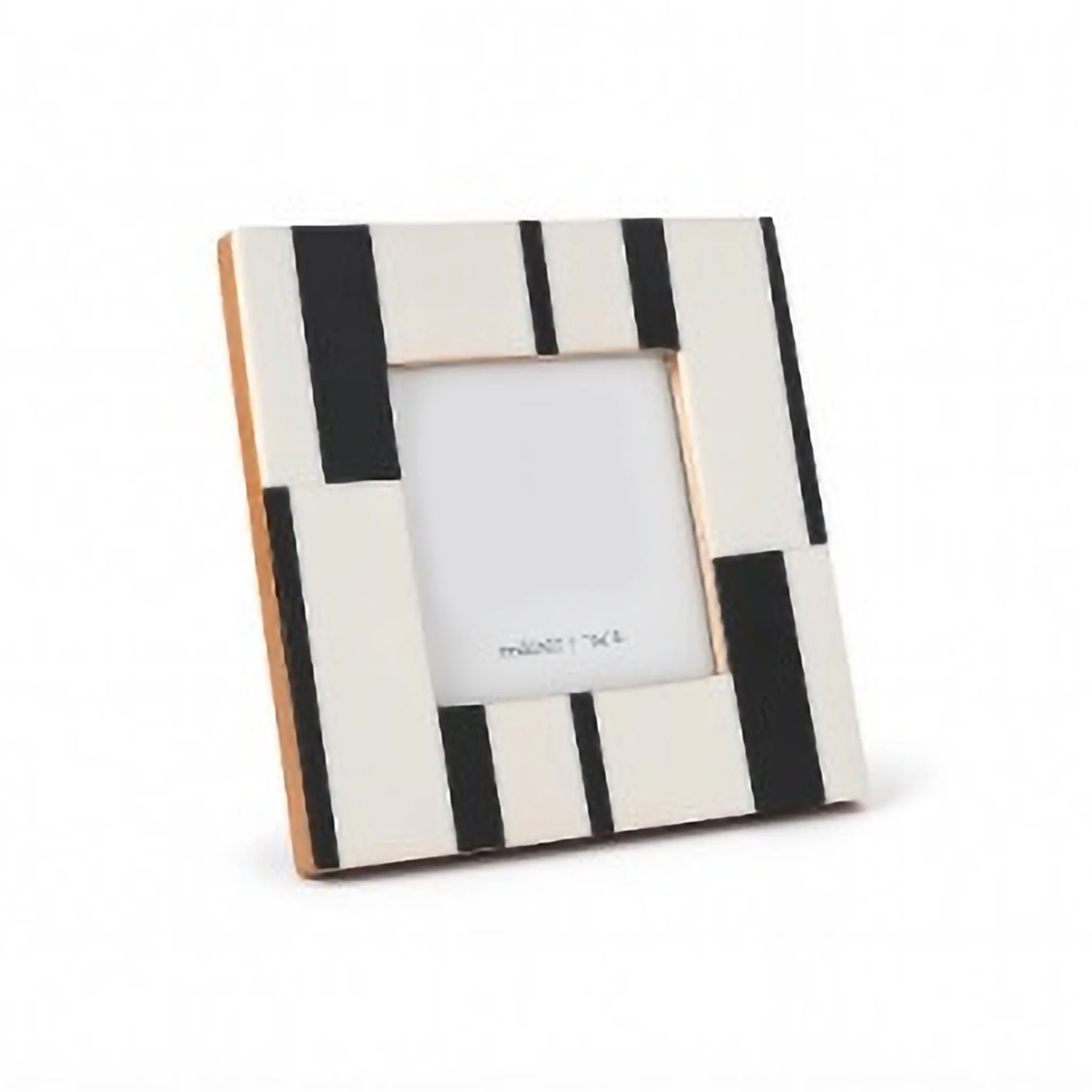 Nodeir Striped Frame - Image 8