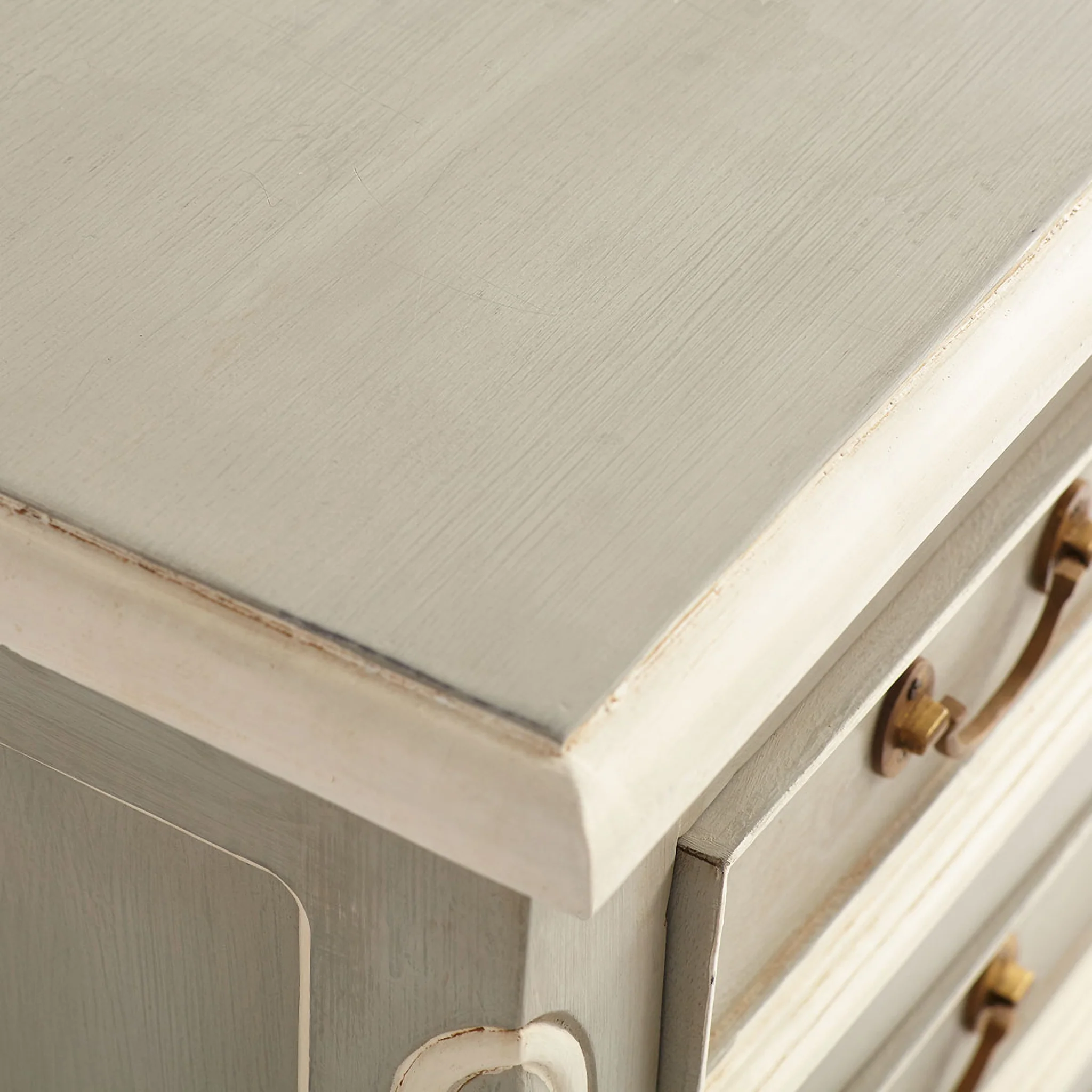 Norwich Three-Drawer Chest - Image 6