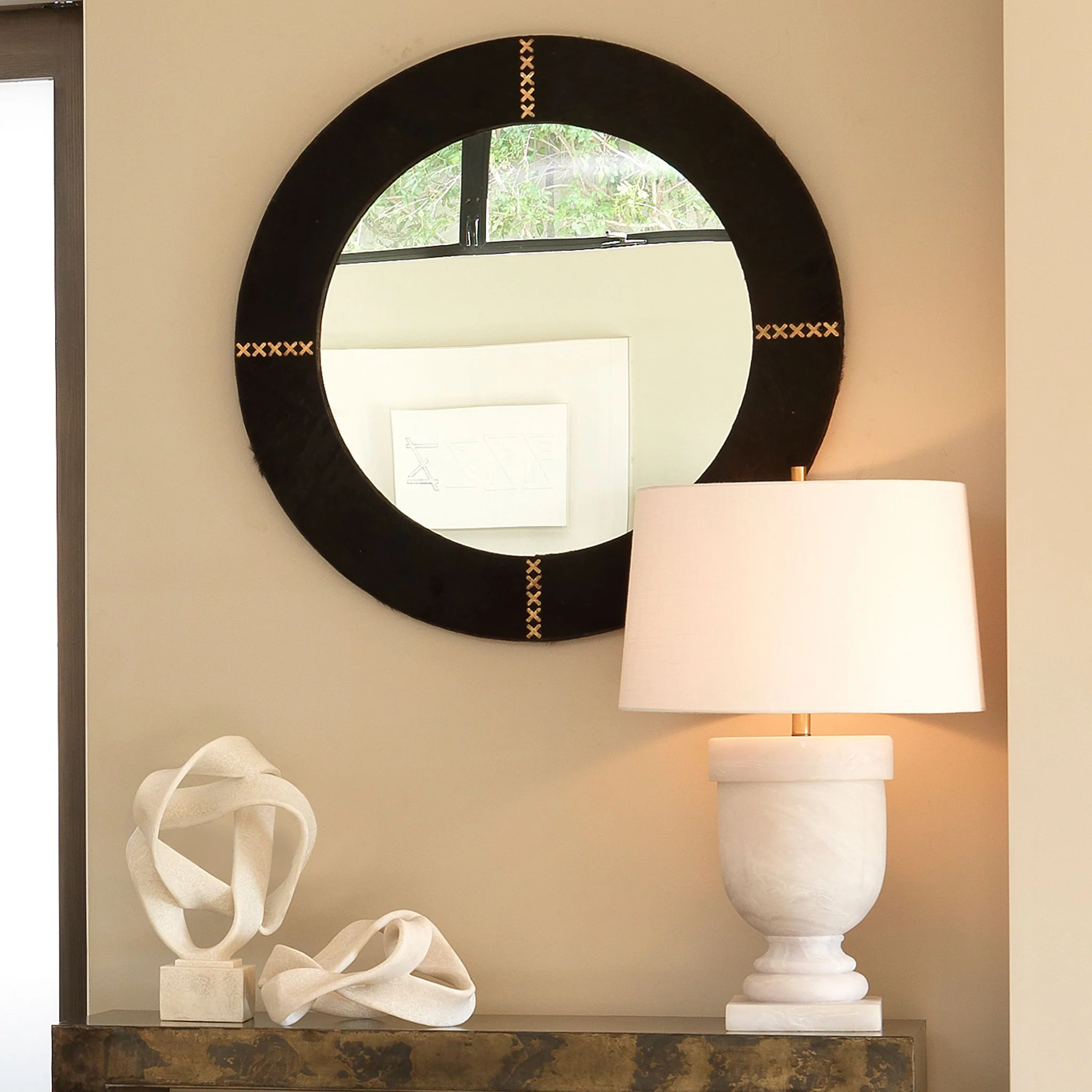 Orpheum Table Lamp - Image 3