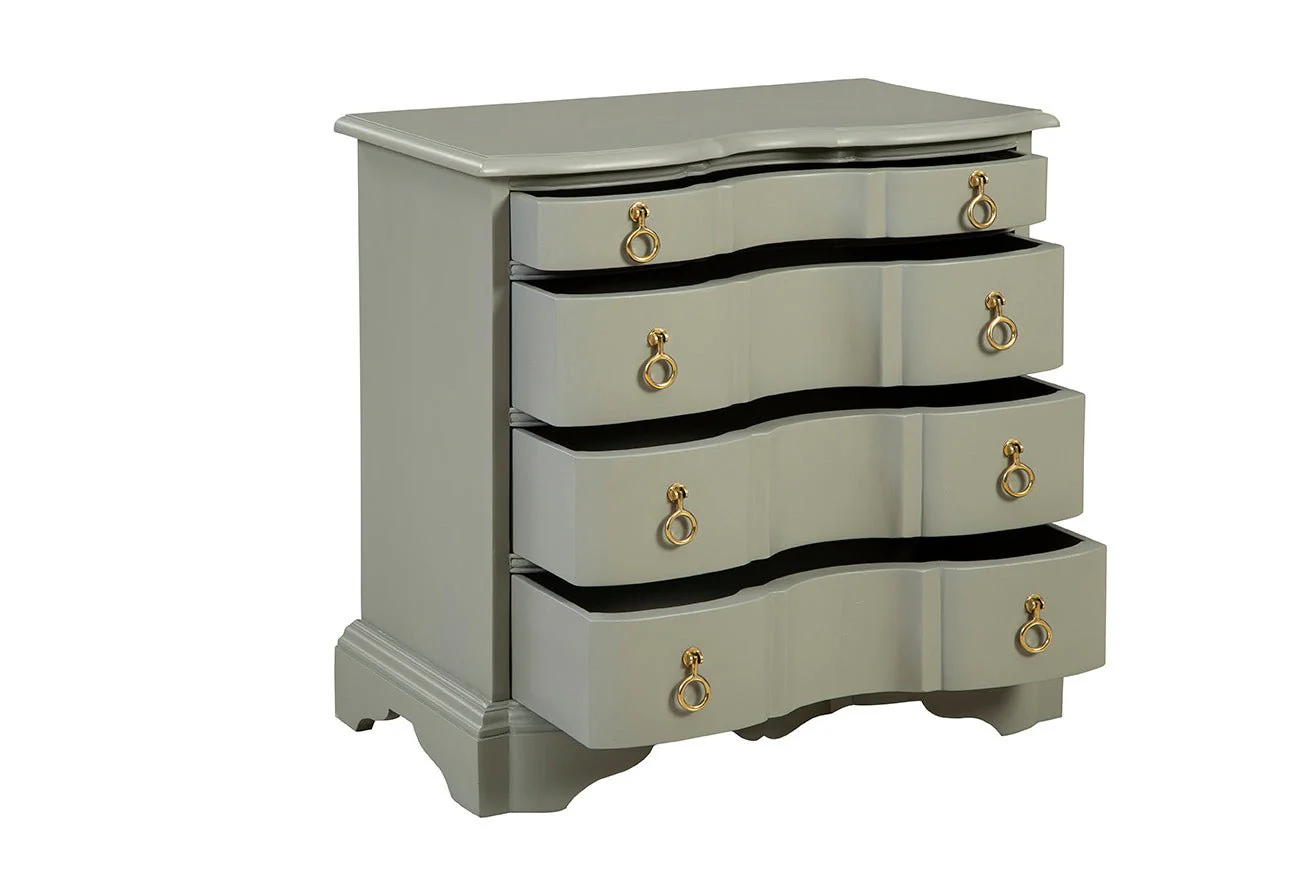 Ortona Wood Chest - Image 3