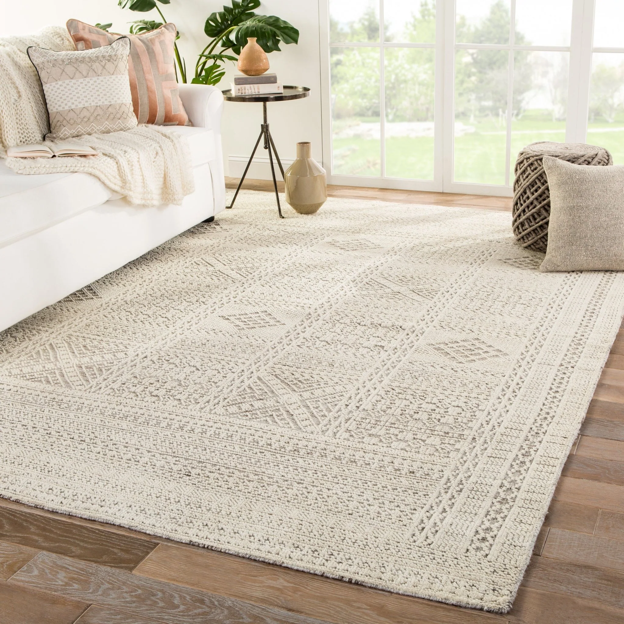 Rhaella Wool Area Rug - Image 2