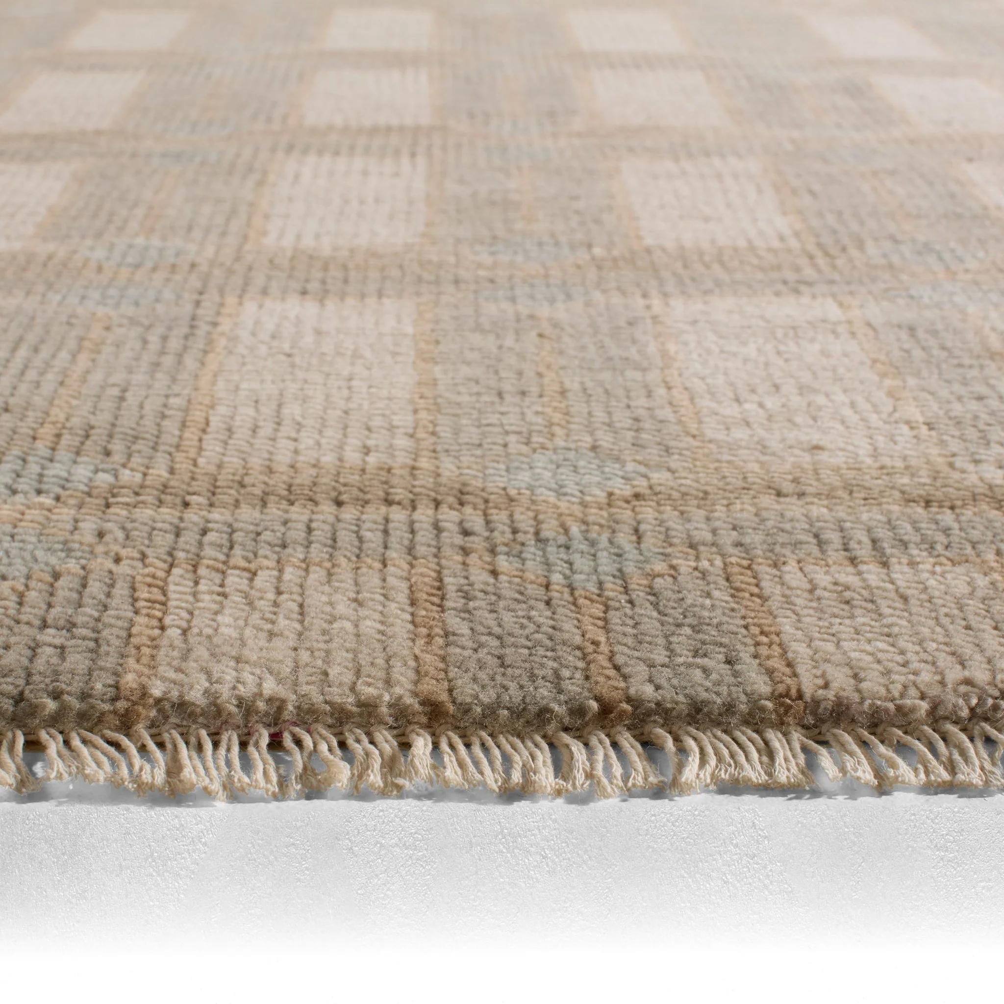 Rivona Handwoven Wool Rug - Image 20