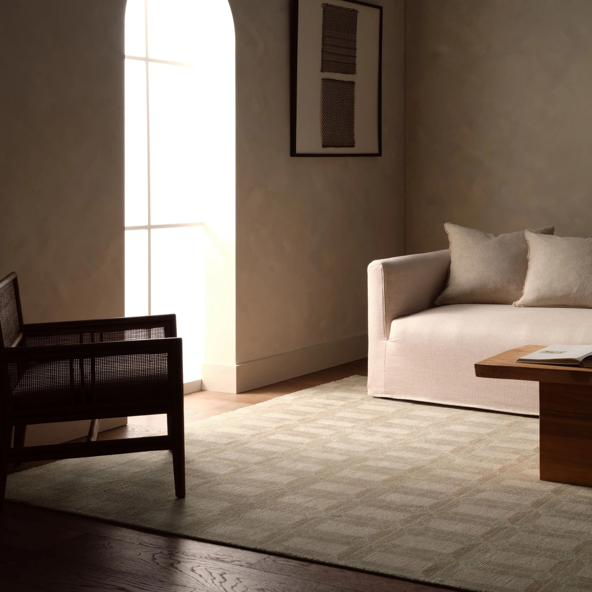 Rivona Handwoven Wool Rug - Image 24