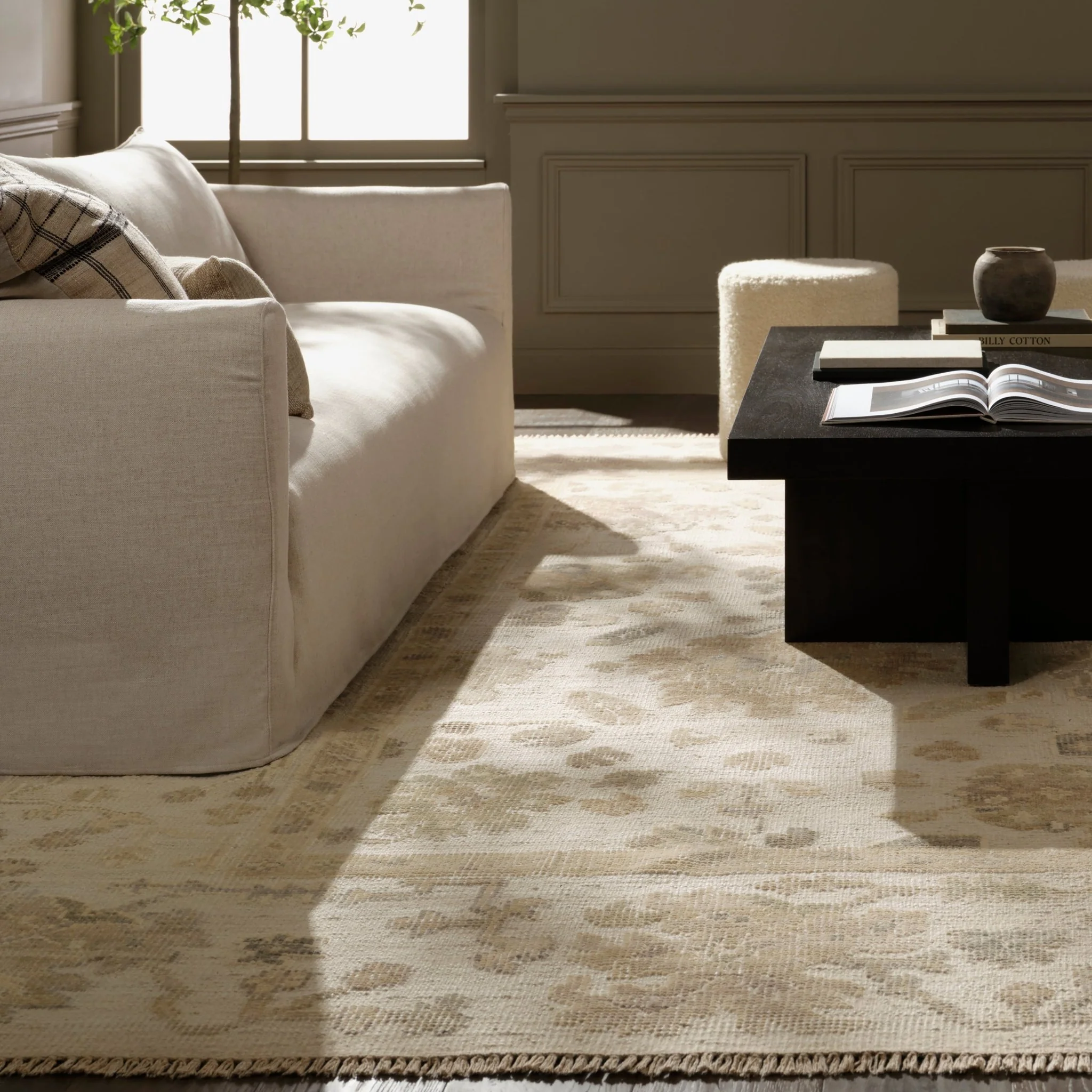 Serava Wool Area Rug - Image 9