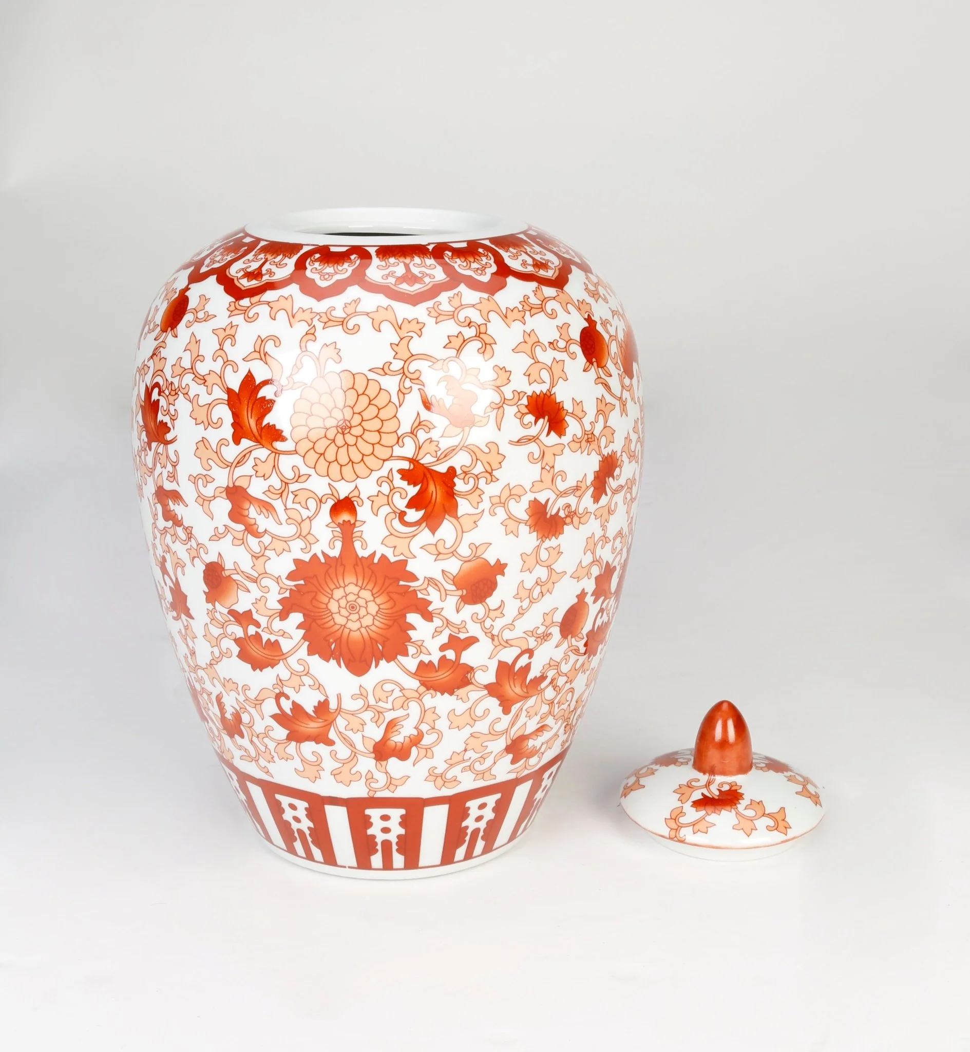 Shamakhi Porcelain Ginger Jar - Image 3
