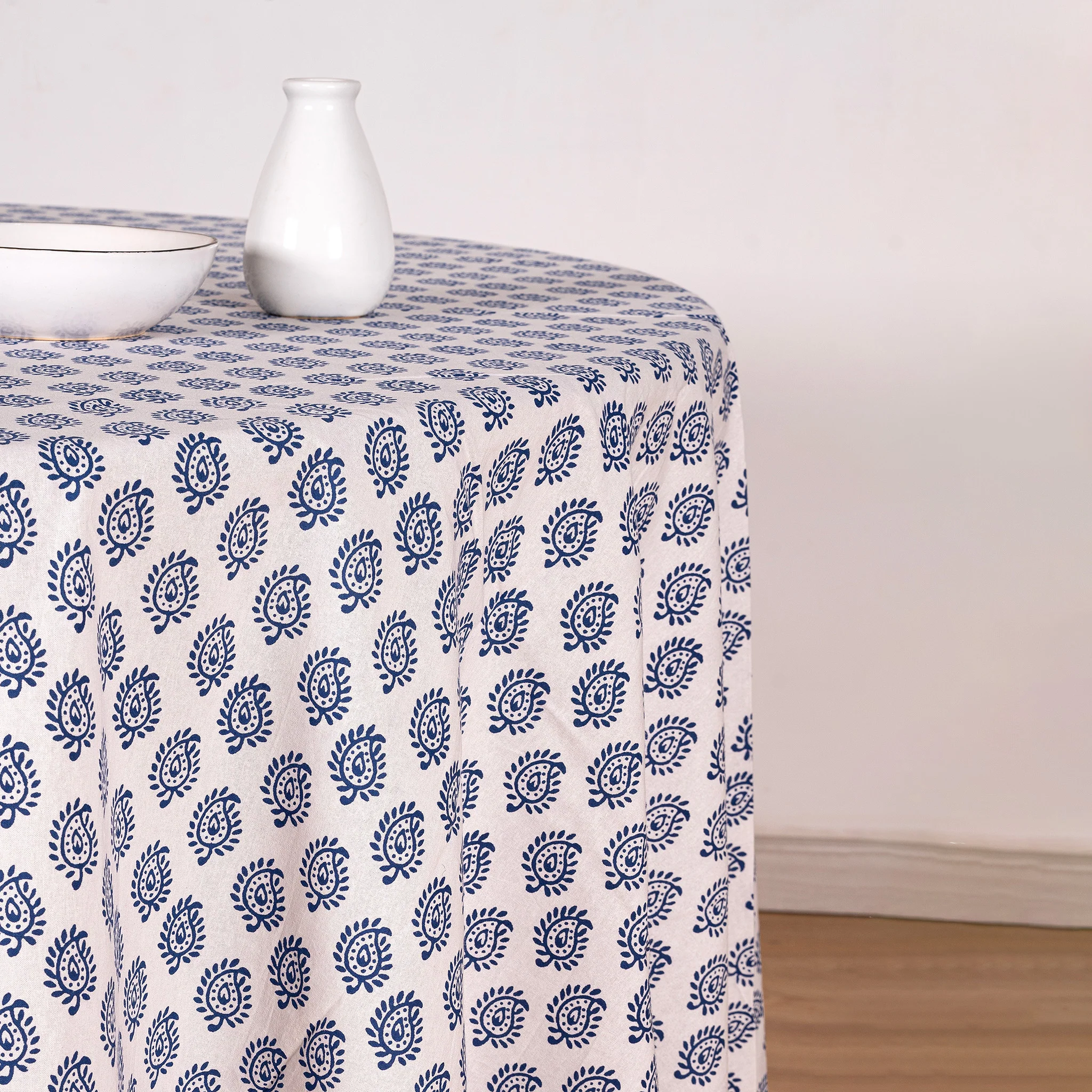 Puri Tablecloth - Image 9