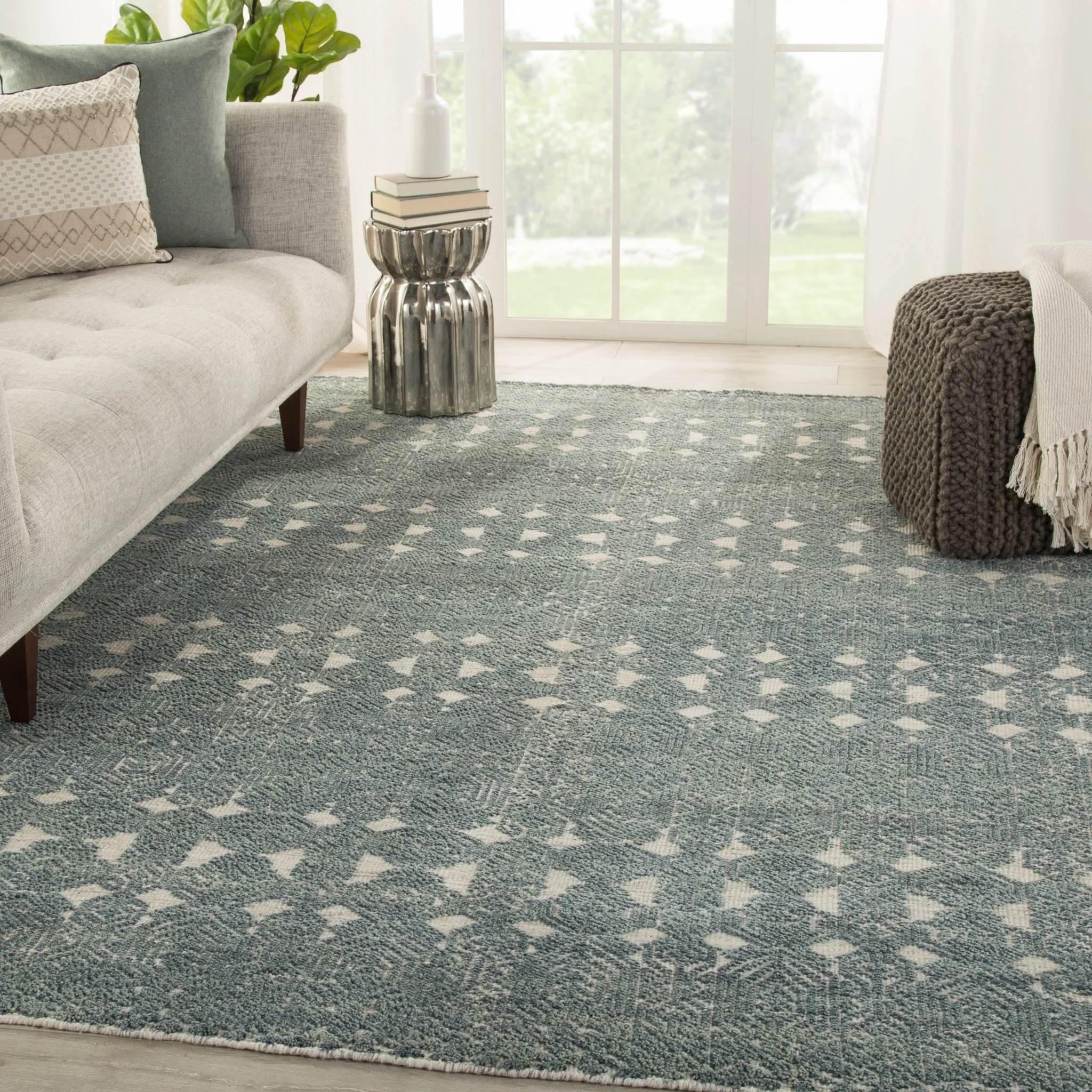 Sorella Handwoven Wool Rug - Image 12