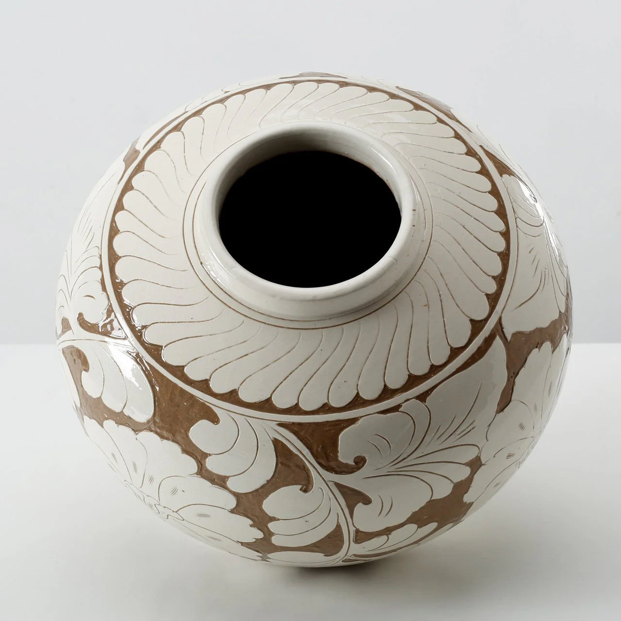 Soriel Hand Glazed Vase - Image 5
