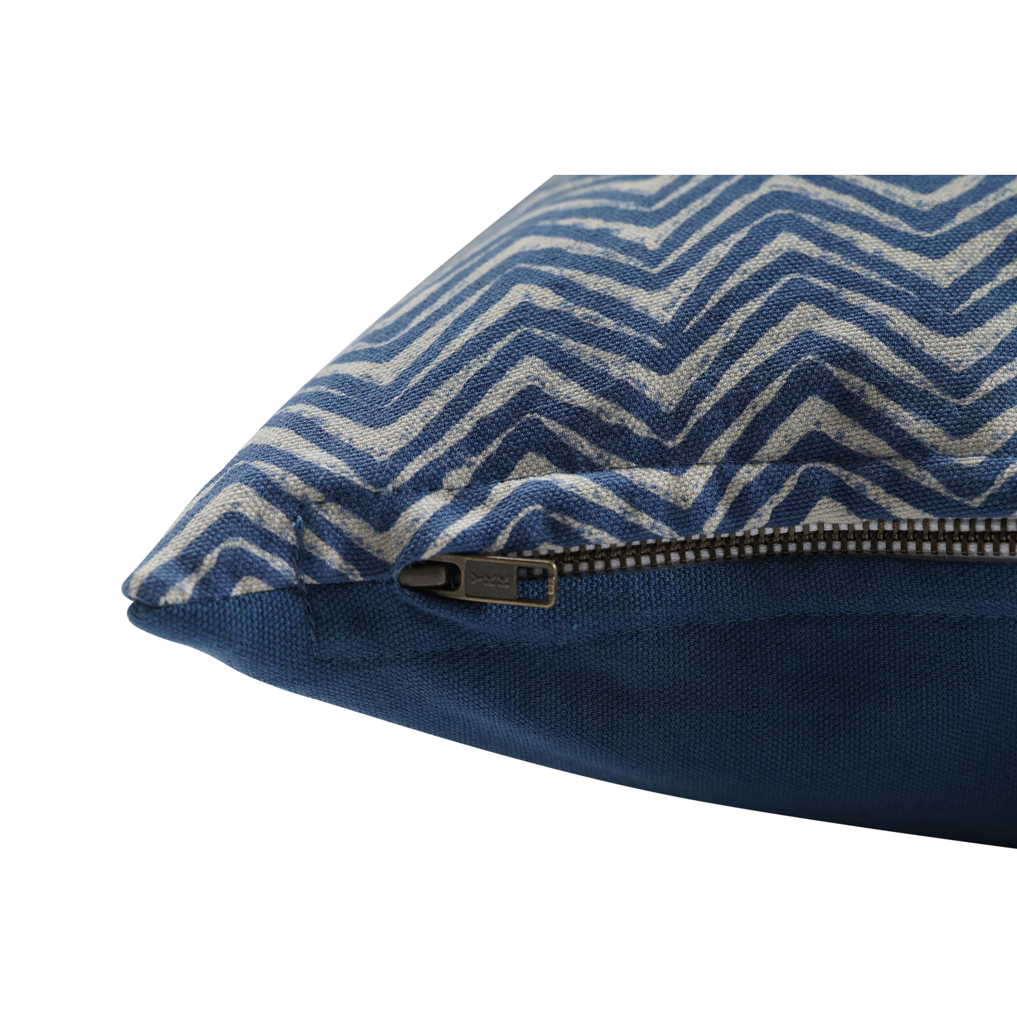 Urdina Decorative Pillow - Image 4