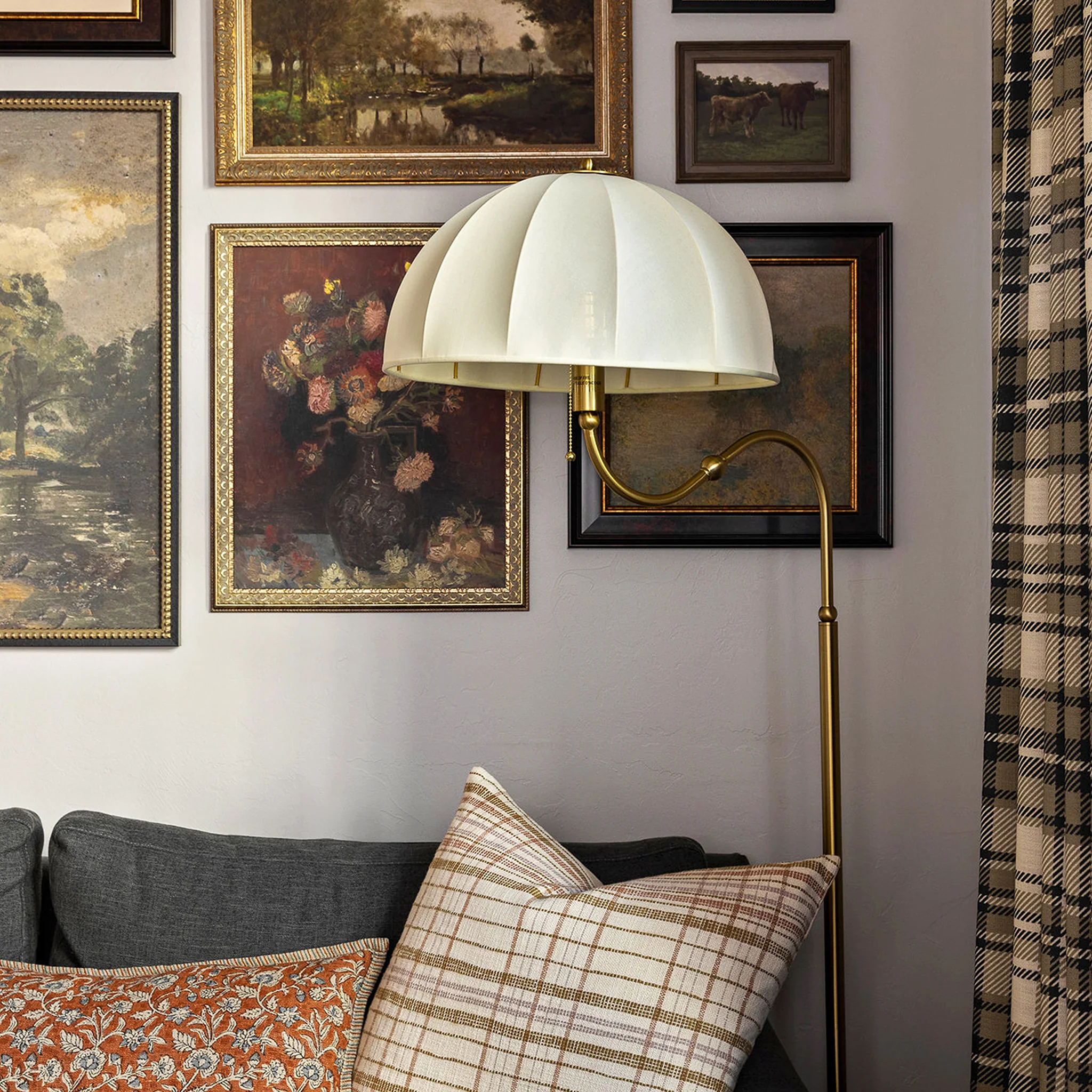 Valmere Linen Shade Floorlamp - Image 8