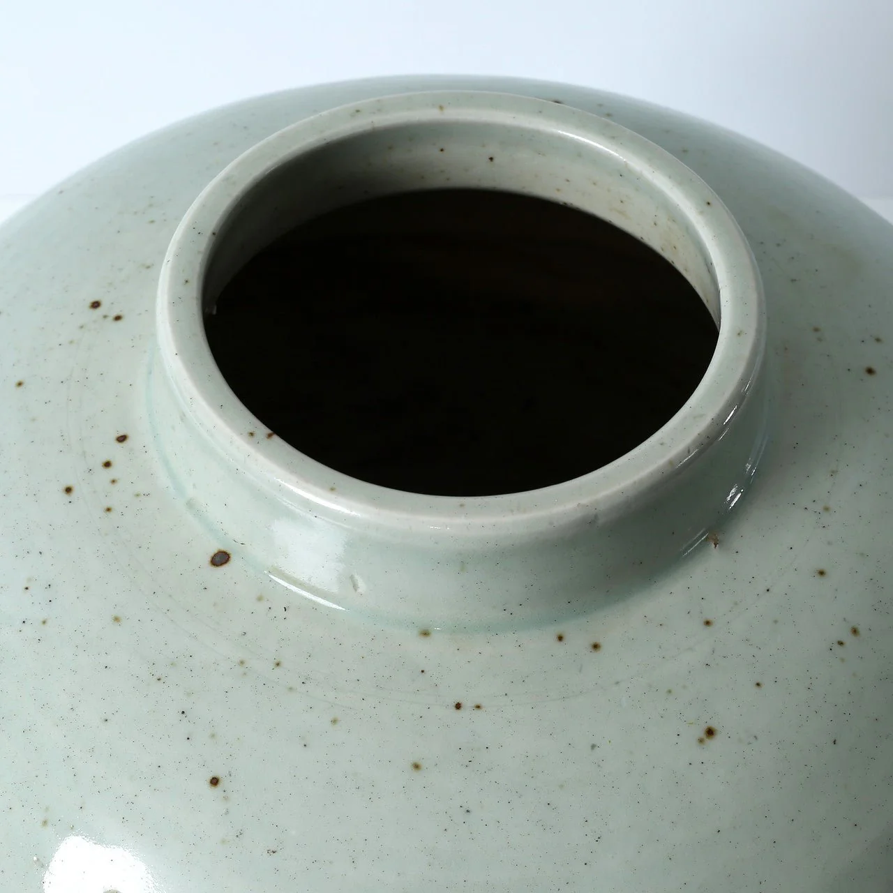 Yunhai Glazed Dragon Vase - Image 5