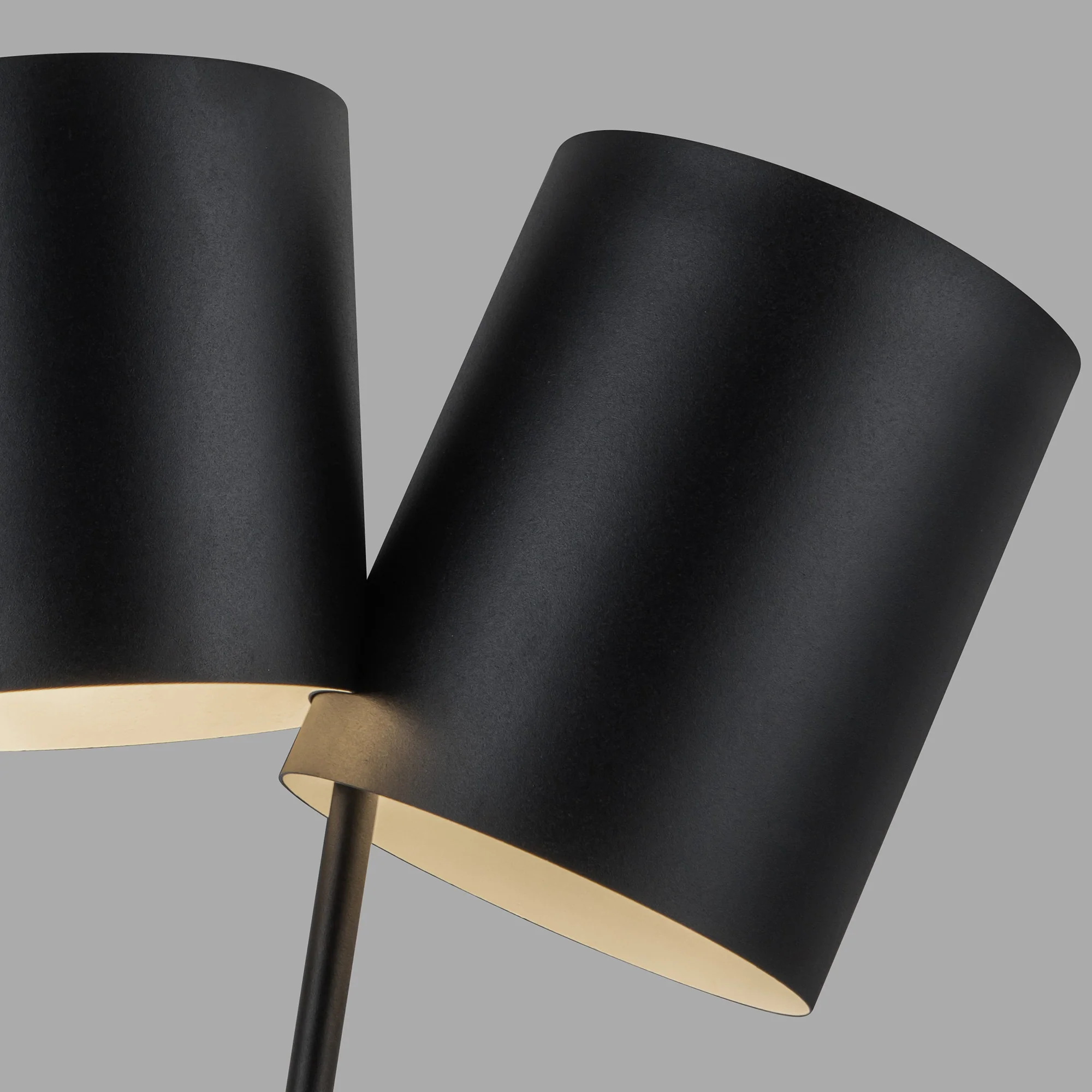 Zerano Twin Metal Lamp - Image 7
